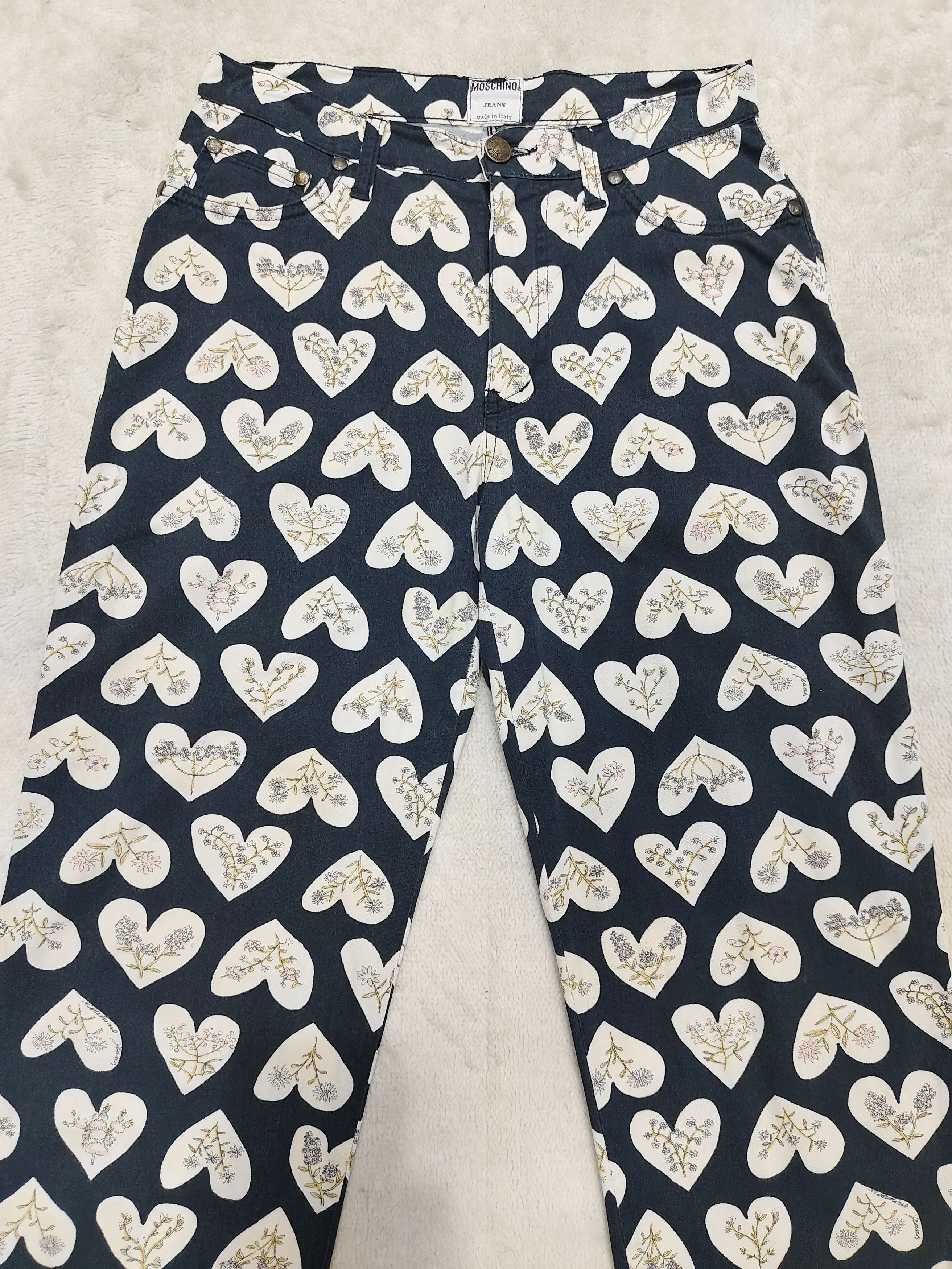 Moschino 90s Moschino Jeans- AOP Heart Botanical Pop Art Couture Size 28" / US 6 / IT 42 - 2 Thumbnail
