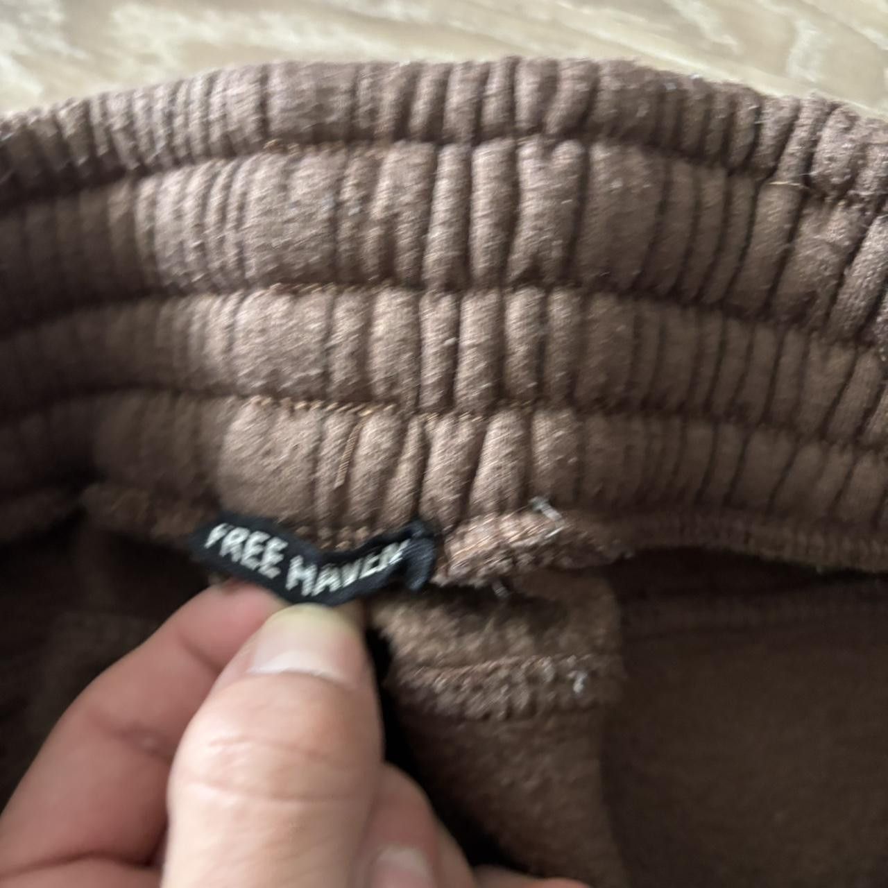 Japanese Brand Crazy Vintage Y2K/2000s Brown Essential Sweatpants! Fits S Size US 28 / EU 44 - 6 Thumbnail