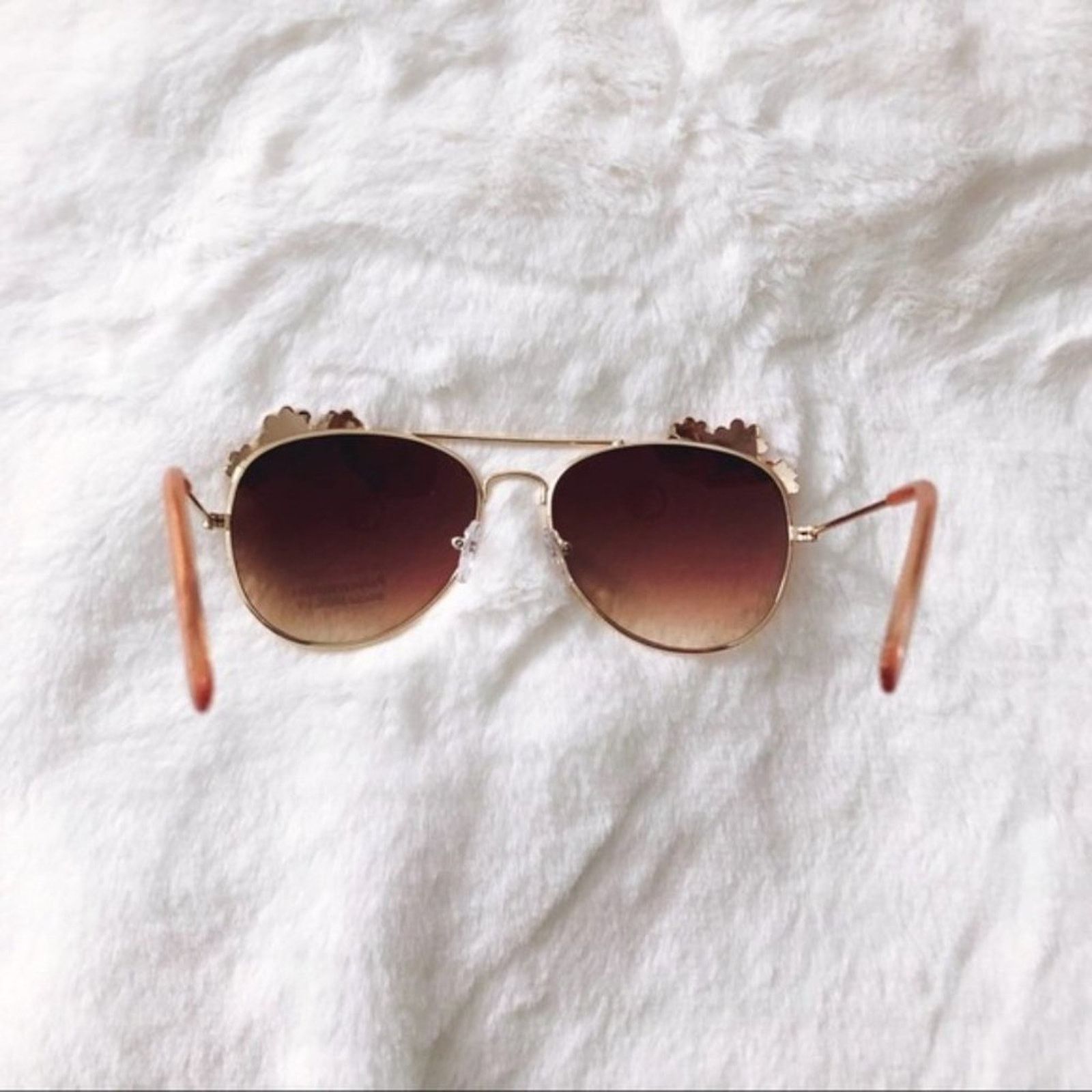 Other Flower Pink Gold Accented Trim Aviators Sunglasses Size ONE SIZE - 4 Thumbnail