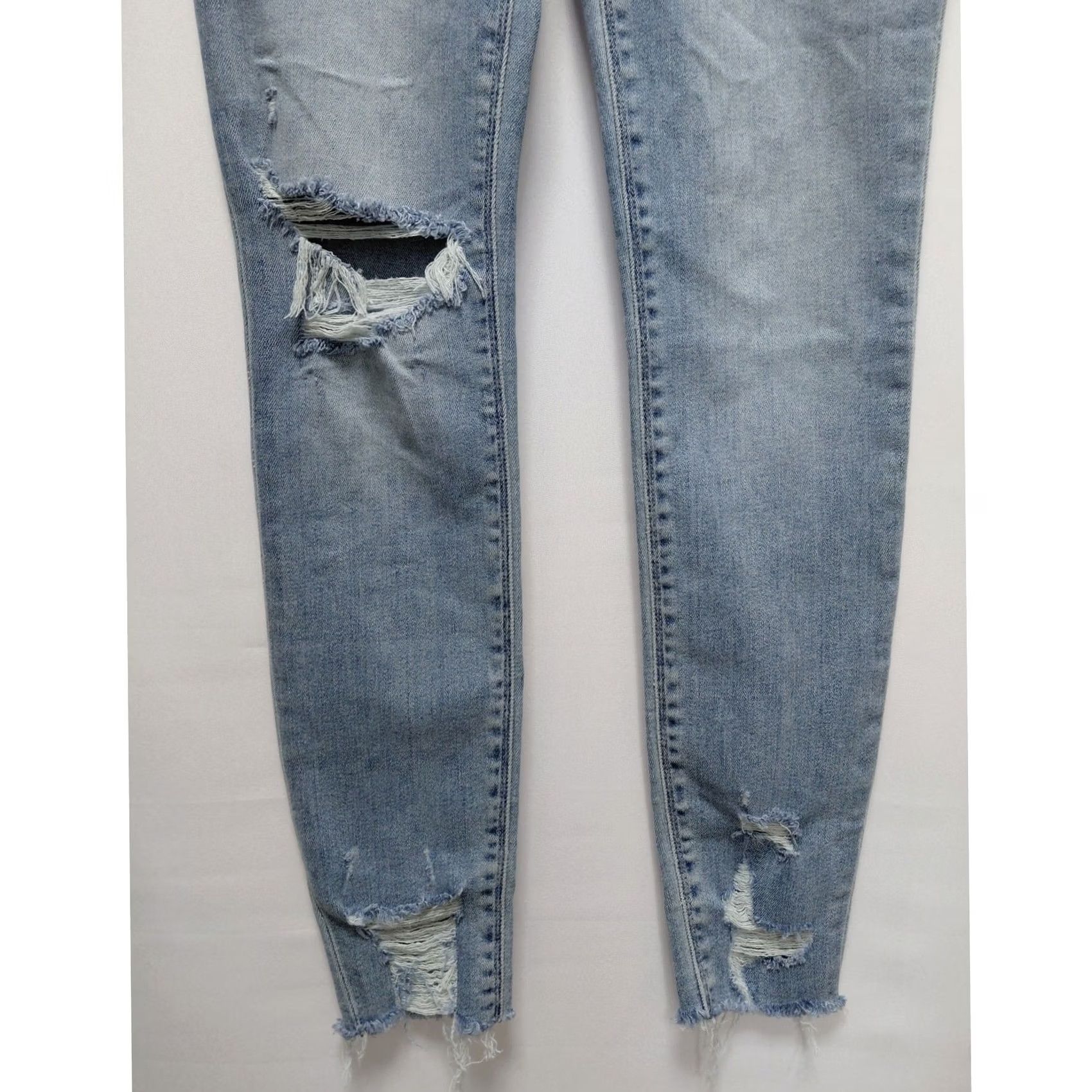 Hudson HUDSON LOS ANGELES Nico Super Skinny Jeans Light Wash Denim 25 Women Size 25 NWT Hudson Nico Super Skinny Jeans Blue Regular Rise Skinny Womens 25 Size 42" / US 20 - 3 Thumbnail