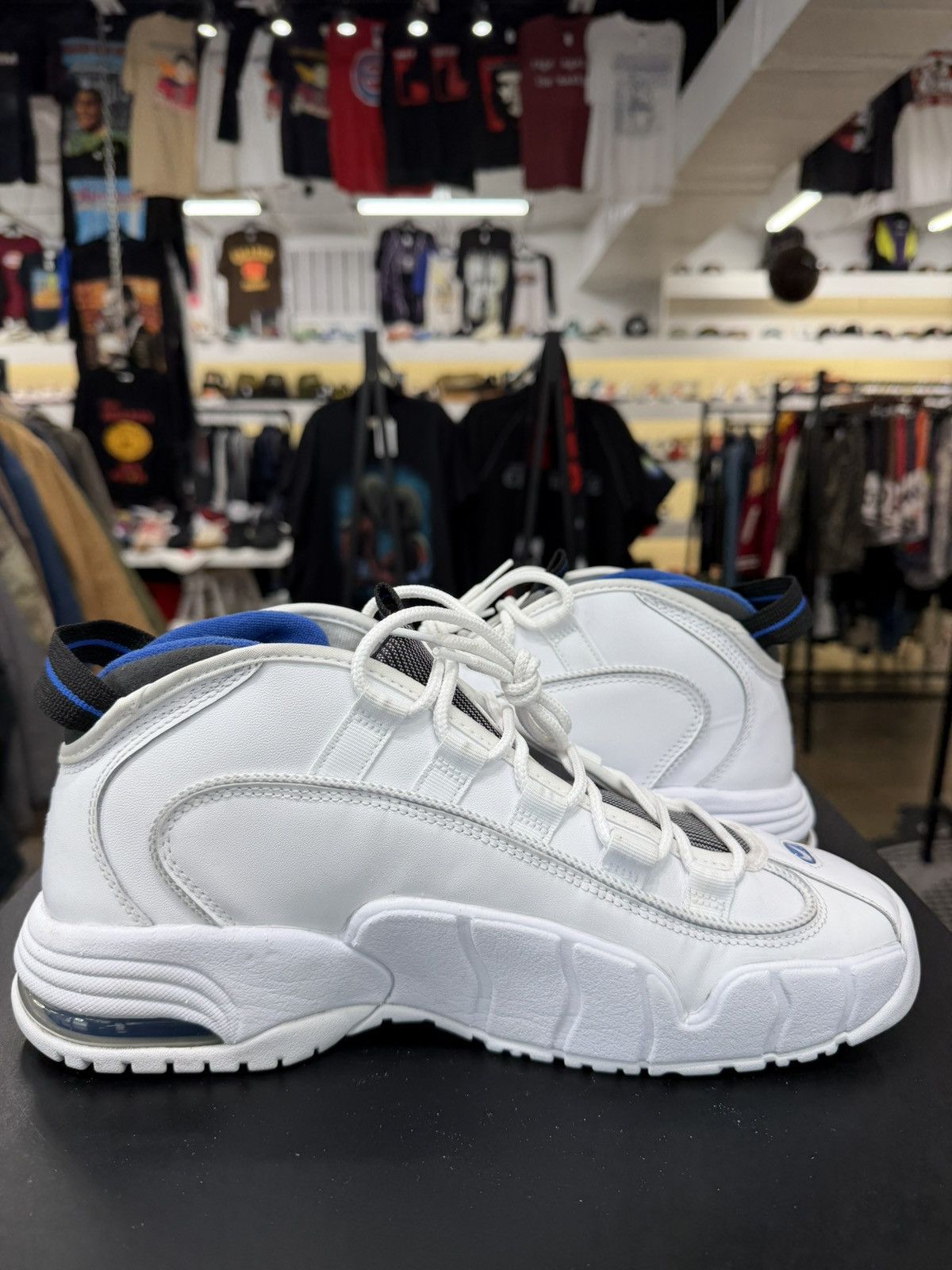 Nike Nike Air Max Penny 1 Home Size 10.5 (2022) Size US 10.5 / EU 43-44 - 3 Thumbnail