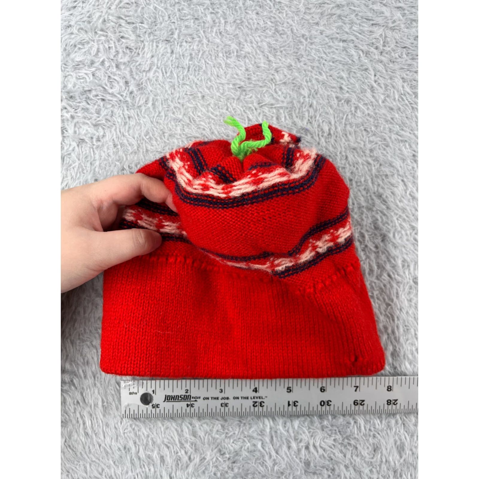 The Mountain The Mountain Lid Beanie Toque Womens One Size Red White Stripe Wool Ski Size ONE SIZE - 5 Thumbnail