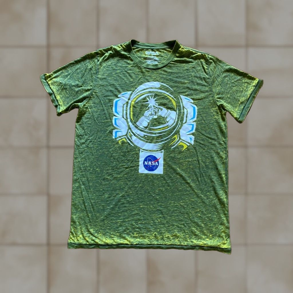 NASA VINTAGE Distressed Tie Dye NASA Graphic T-Shirt Tee Yellow Neon Mens XL Cotton Size XL / US 12-14 / IT 48-50 - 1 Thumbnail