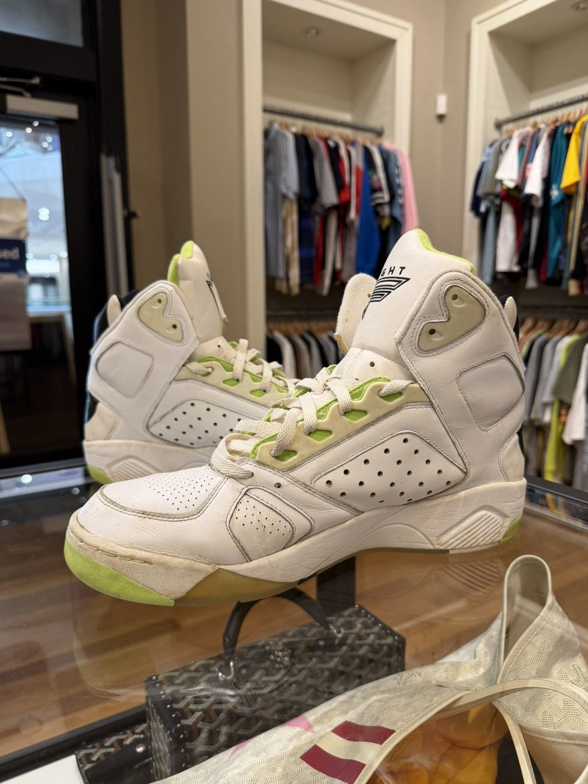 Nike Air Flight Lite High (2008) - White/Citron Size US 13 / EU 46 - 3 Thumbnail