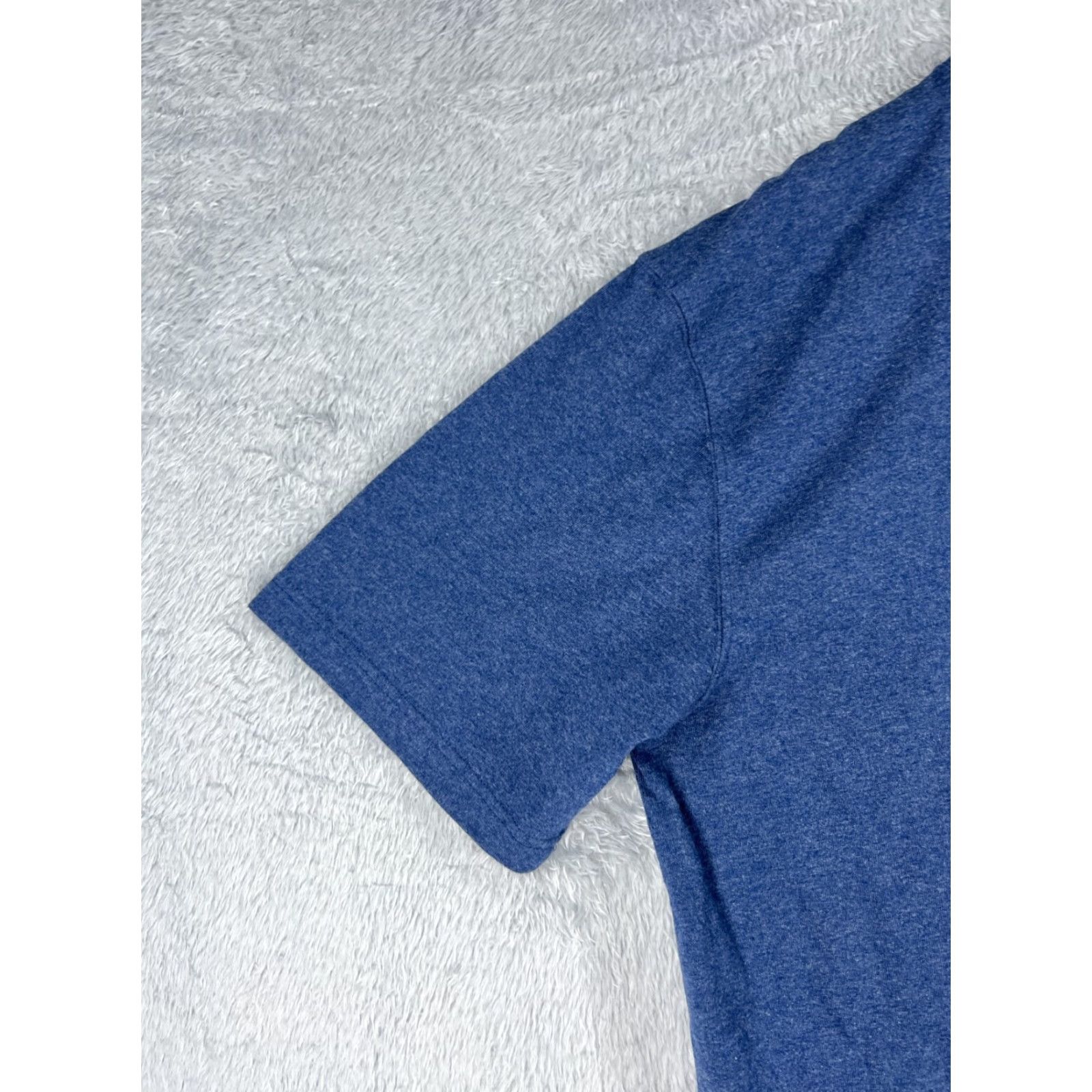 Carhartt Carhartt Shirt Men Large Blue Short Sleeve Cotton Poly Blend Pocket Crew Neck Size US L / EU 52-54 / 3 - 3 Thumbnail