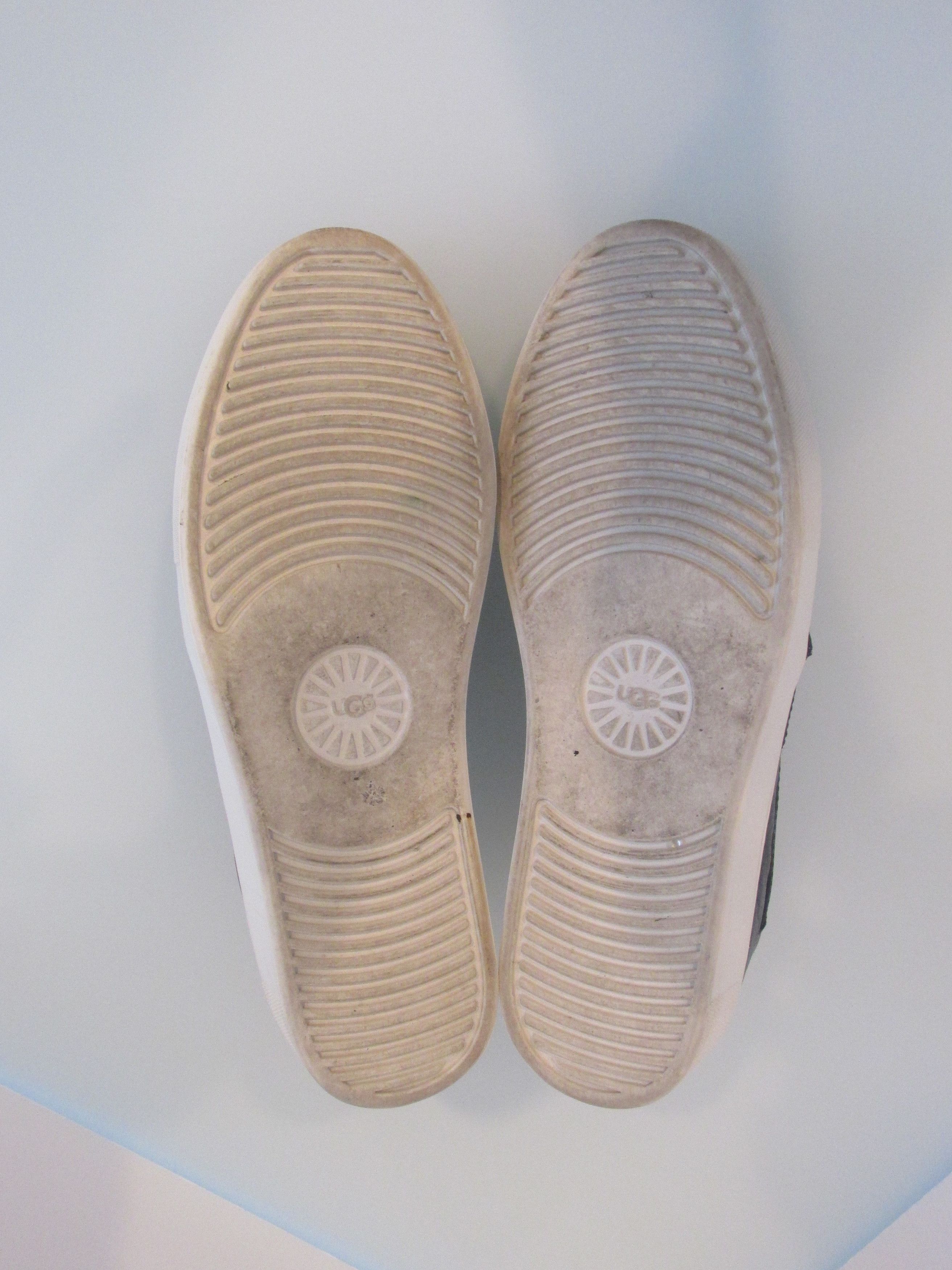 Ugg UGG Women's Leather Slip On Sneakers/Loafers Size 8M Size US 8 / IT 38 - 8 Thumbnail
