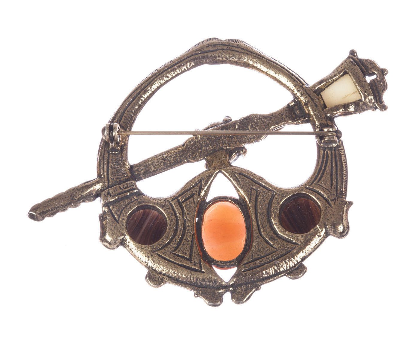 Designer Miracle Scottish Agate Glass Penannular Brooch Size ONE SIZE - 3 Thumbnail