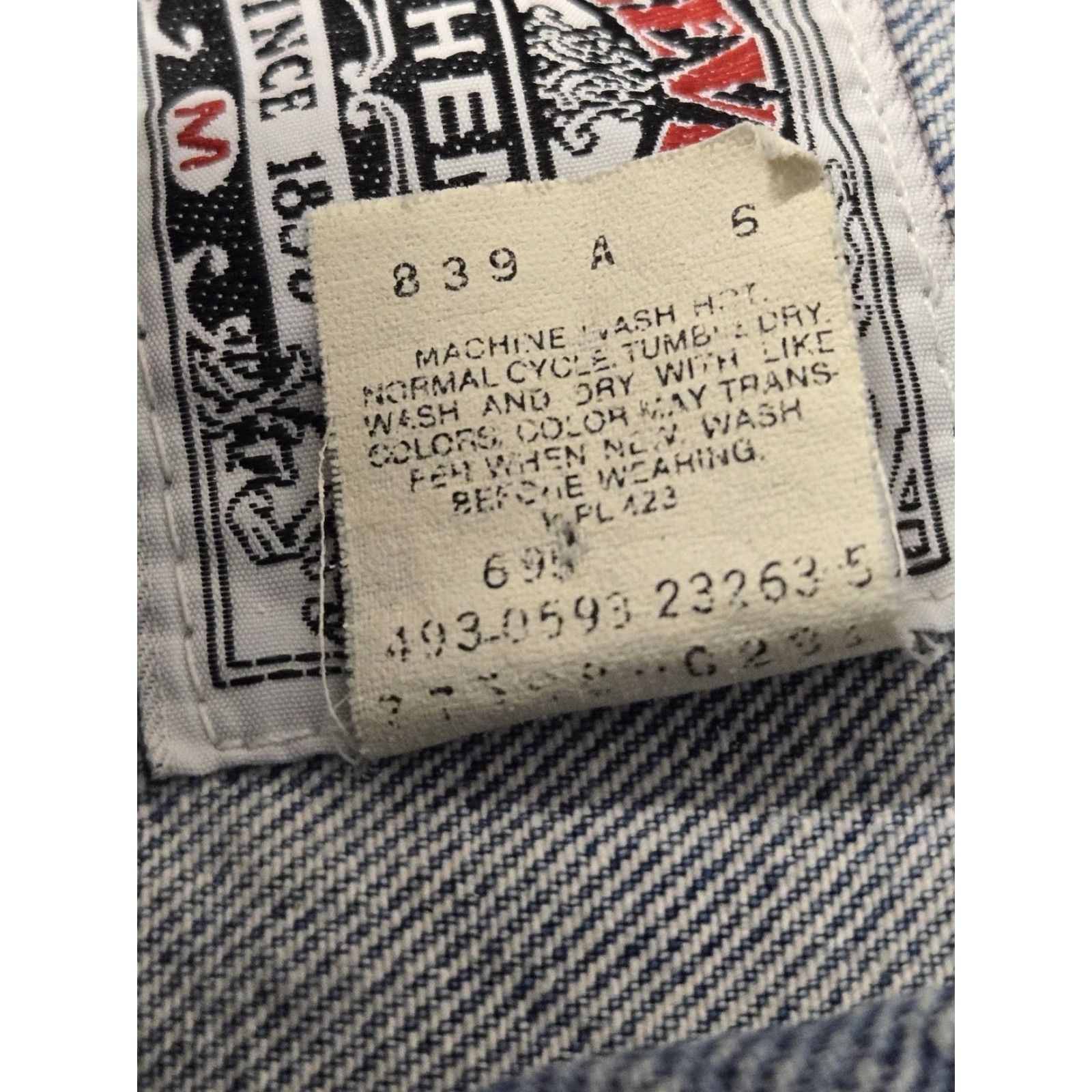 Levi's VINTAGE Levi's Jacket Mens M Blue Denim Bandana Patch Trucker Coat 90s Mens Size US M / EU 48-50 / 2 - 7 Thumbnail
