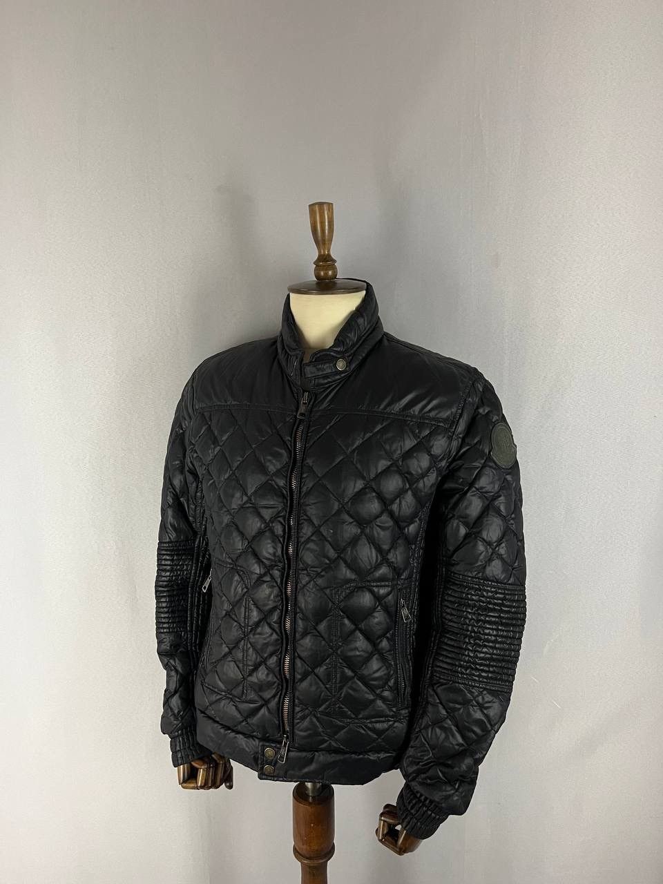 Moncler Moncler Down Jacket Black Size US XL / EU 56 / 4 - 1 Thumbnail