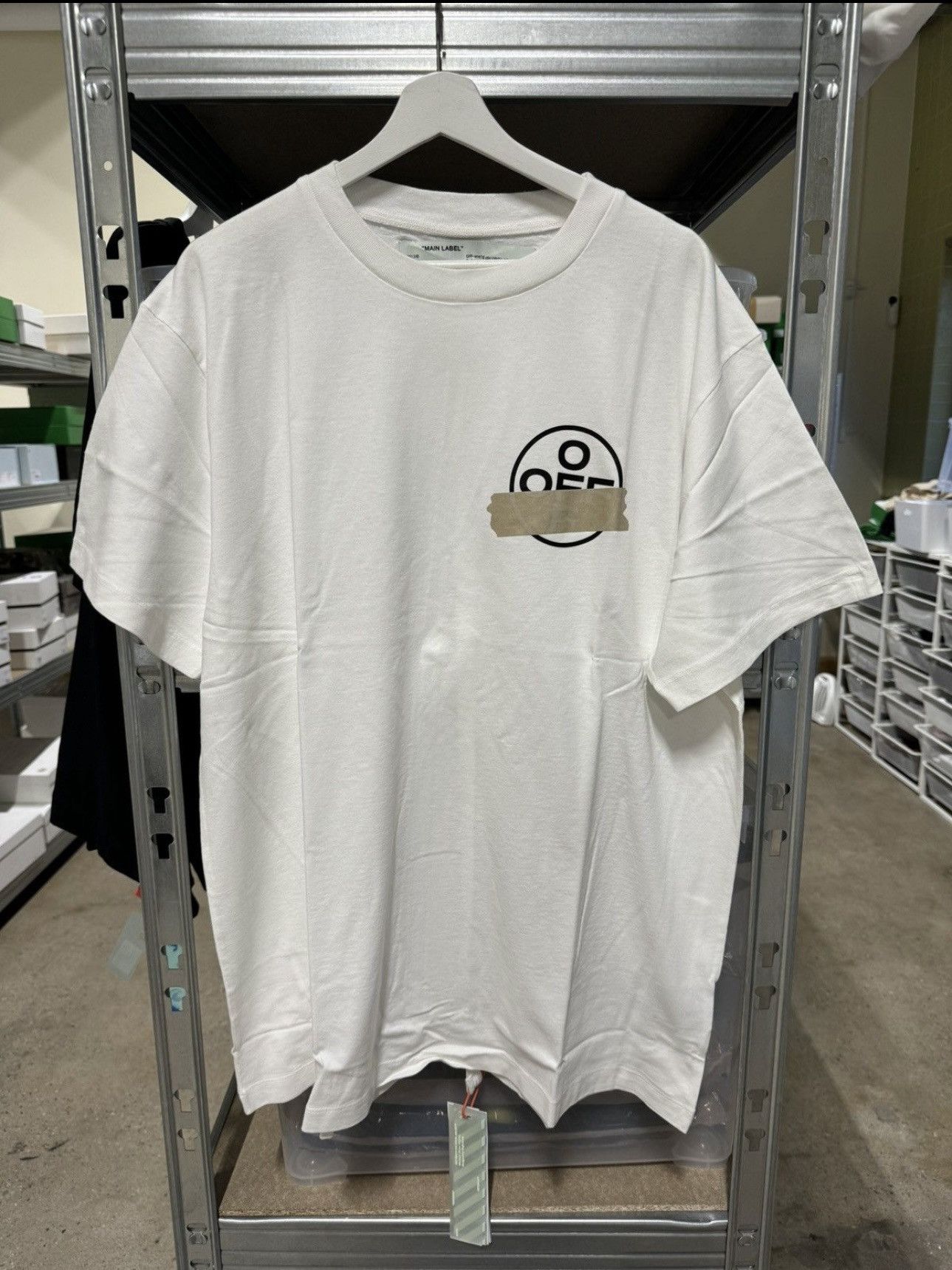 Off-White Off-White Tape Arrow T-Shirt NEW 500$ Size US XL / EU 56 / 4 - 2 Thumbnail
