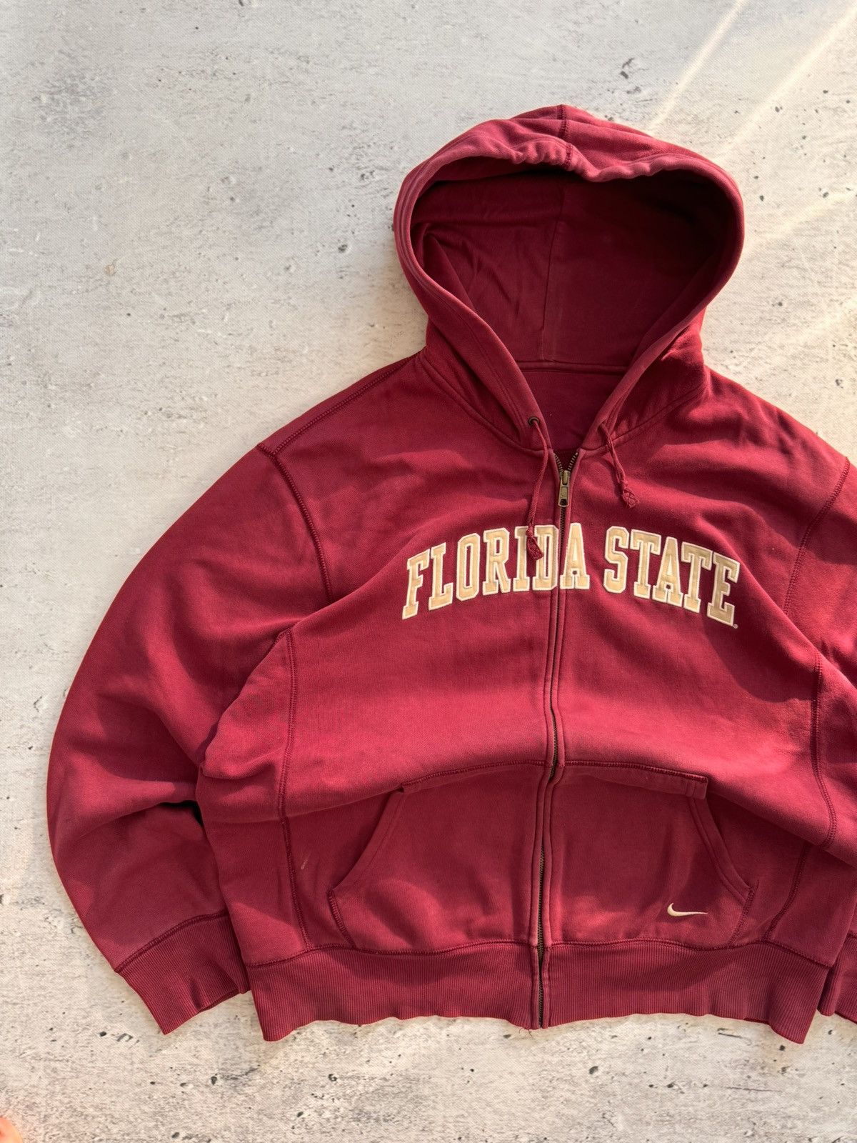 Nike × Vintage NIKE VINTAGE CENTER LOGO OVERSIZE BOXY ZIP HOODIE Size US XL / EU 56 / 4 - 2 Thumbnail