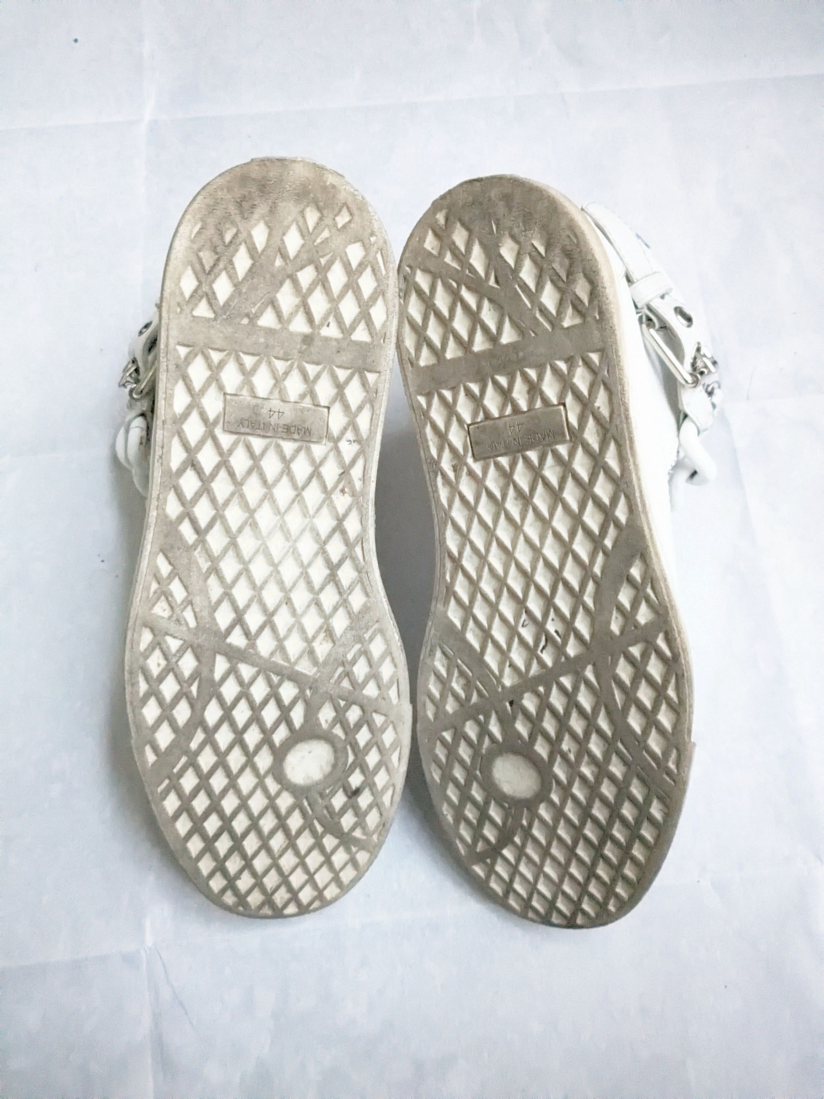 Giuseppe Zanotti Giuseppe Zanotti Chain Sneakers 11 44 White High Top Leather Size US 11 / EU 44 - 14 Thumbnail