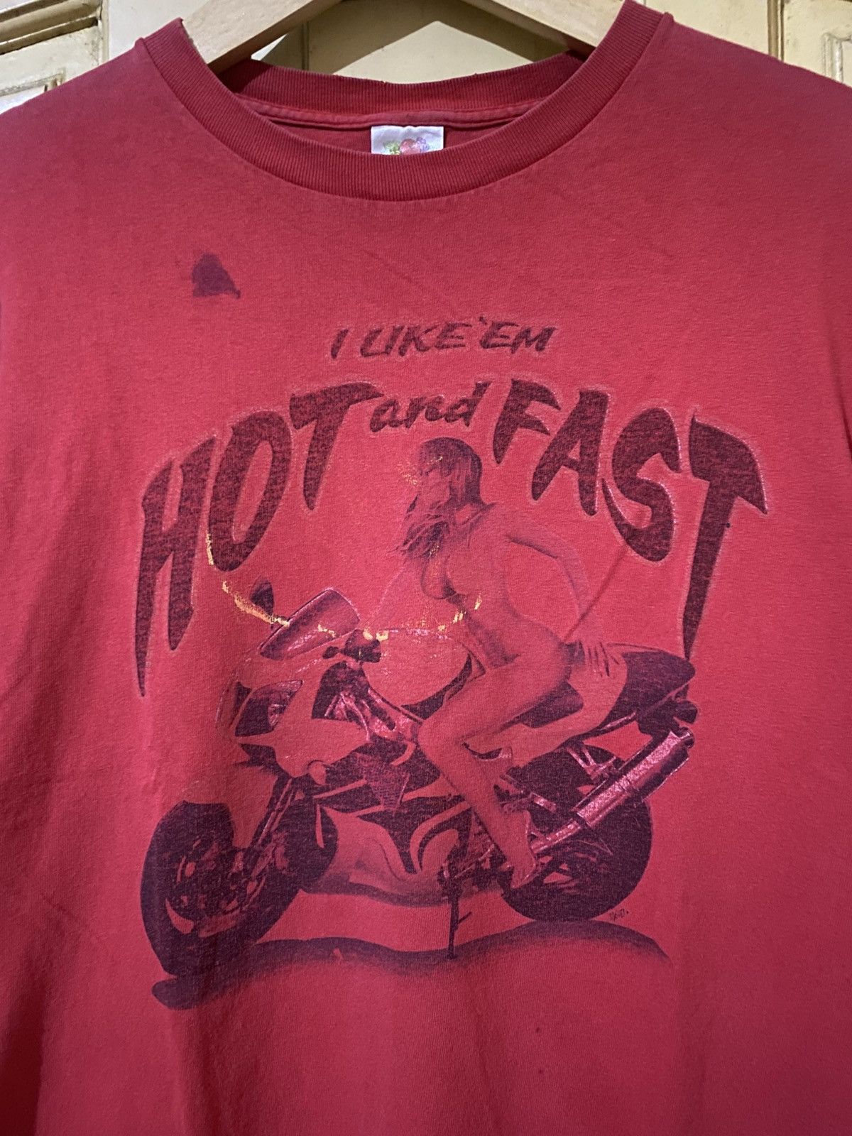 Fruit Of The Loom × Vintage RARE 🔥 VINTAGE SEXY GIRL INSPIRED FRUIT OF THE LOOM TSHIRT Size US L / EU 52-54 / 3 - 2 Thumbnail
