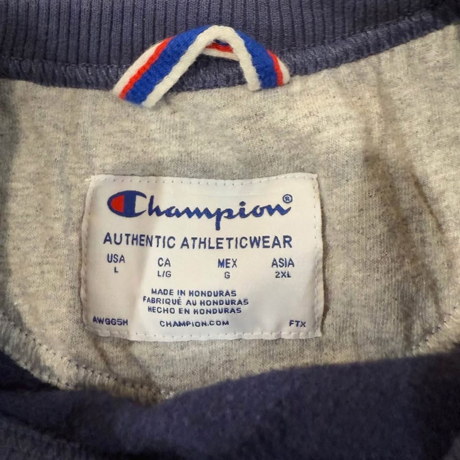 Champion Champion Blue Pullover Crewneck Sweatshirt Logo Mens Large Size US L / EU 52-54 / 3 - 3 Thumbnail
