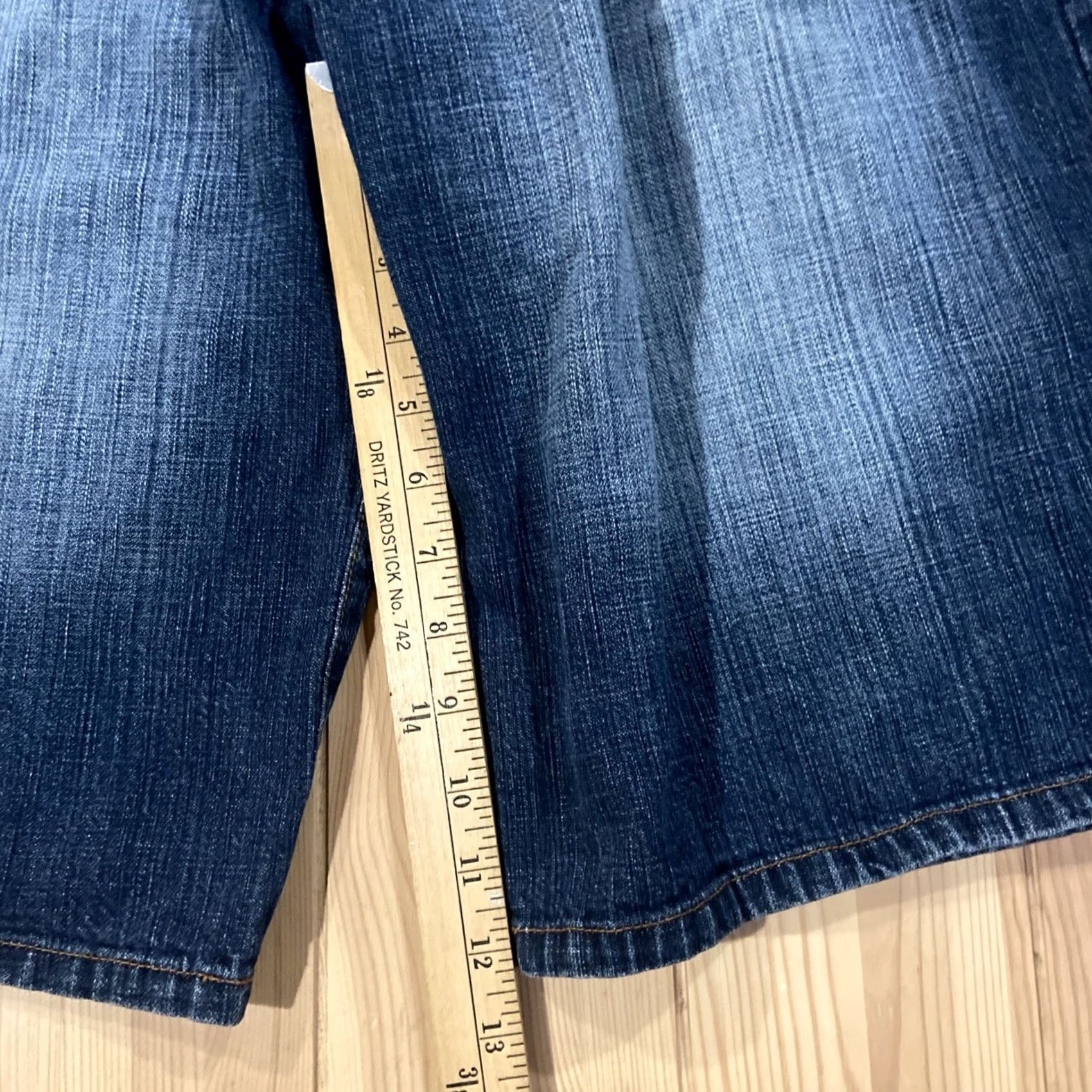 Sean John Sean John Vintage Hip Hop Baggy Jeans Short Size 38 Denim Jorts 5-Pocket Dark Blue Cotton Relaxed-Plain Streetwear Men Size US 38 / EU 54 - 5 Thumbnail
