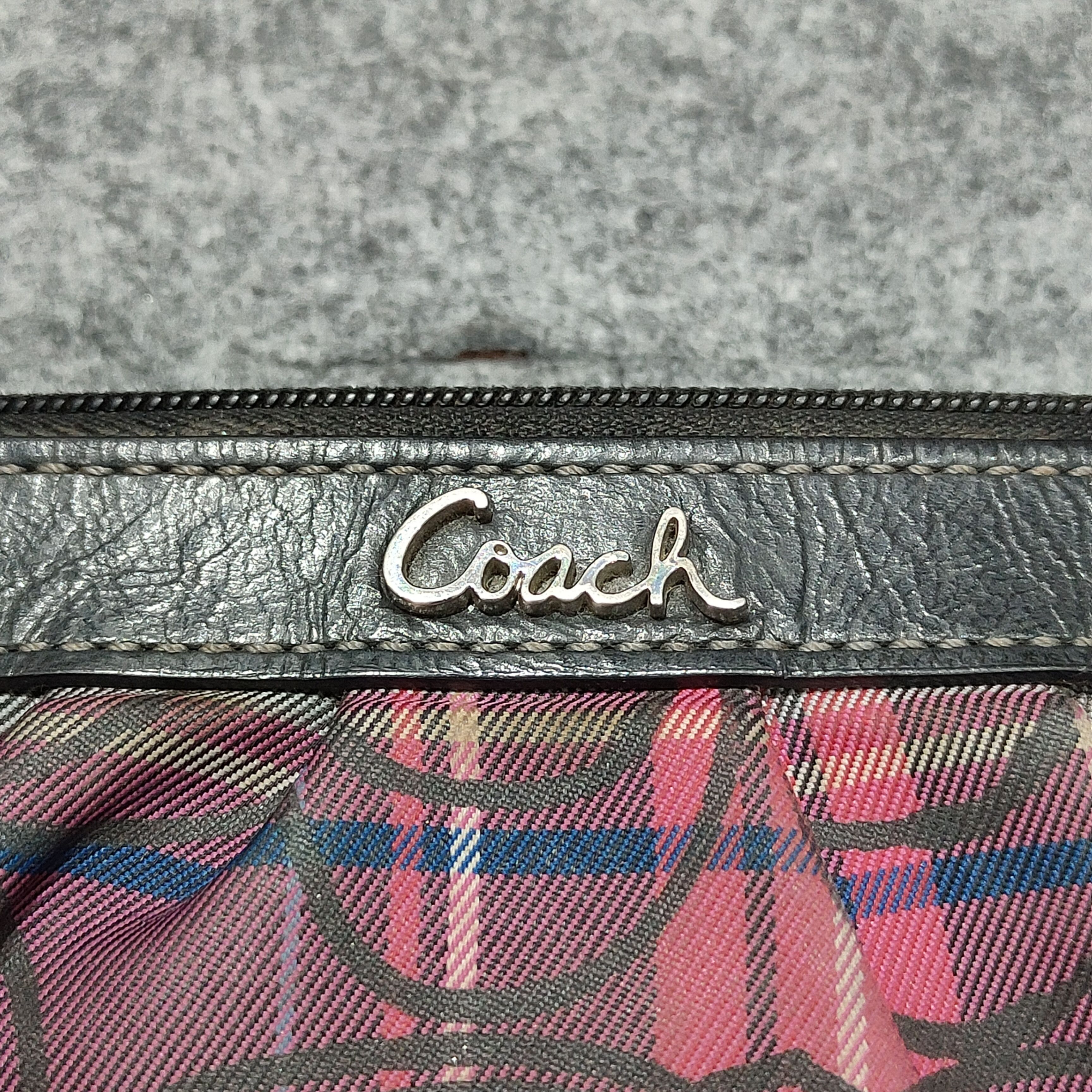 Coach 🔥Coach Wristlet Size ONE SIZE - 2 Thumbnail
