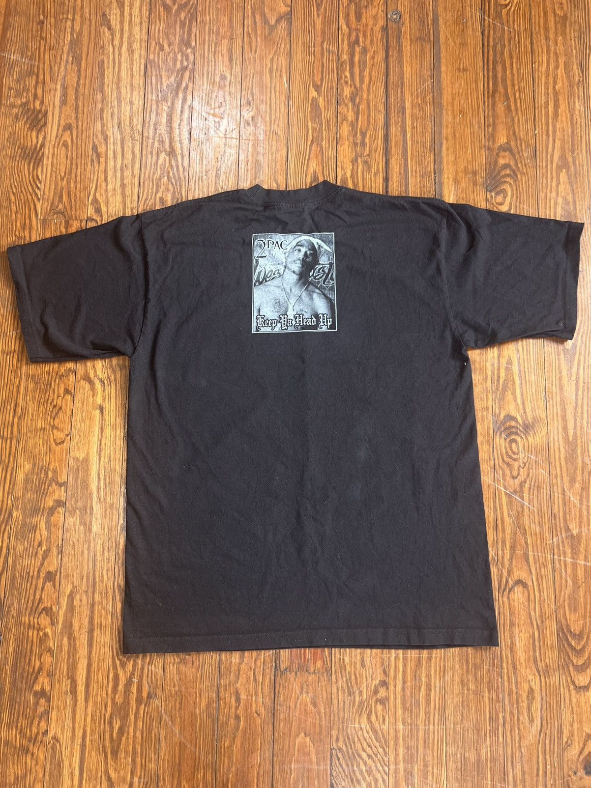 Rap Tees × Vintage VTG 2pac Keep Ya Head Up Rap Tee Shirt Size US XL / EU 56 / 4 - 4 Thumbnail