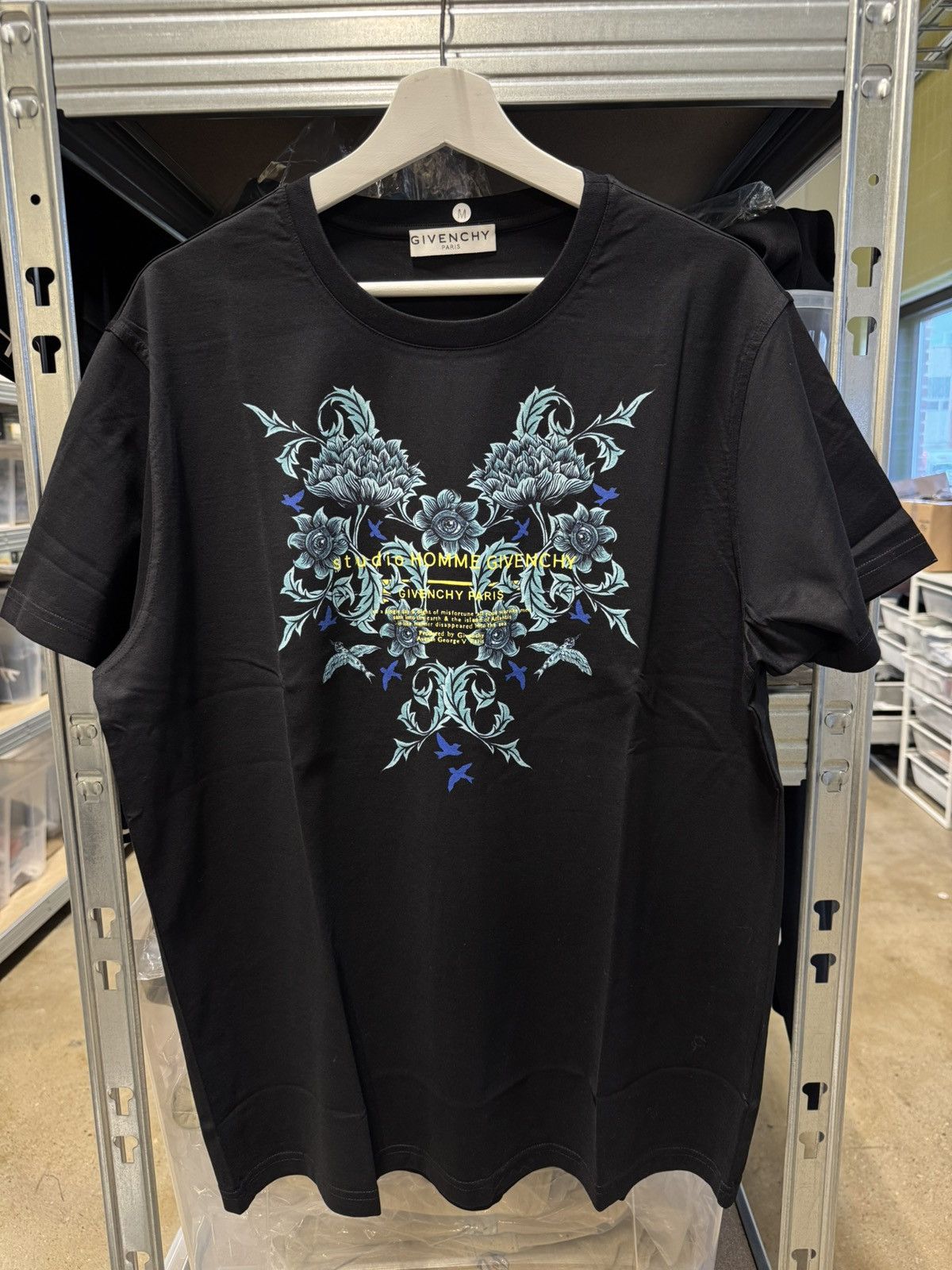 Givenchy Givenchy Logo T-Shirt NEW 650$ Size US M / EU 48-50 / 2 - 1 Thumbnail
