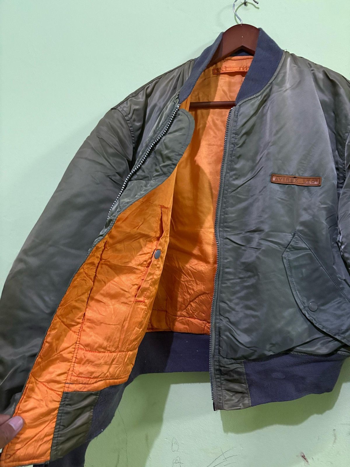 Avirex Vintage 90’s Avirex MA-1 Bomber Jacket Flight Jacket Design Size US L / EU 52-54 / 3 - 4 Thumbnail