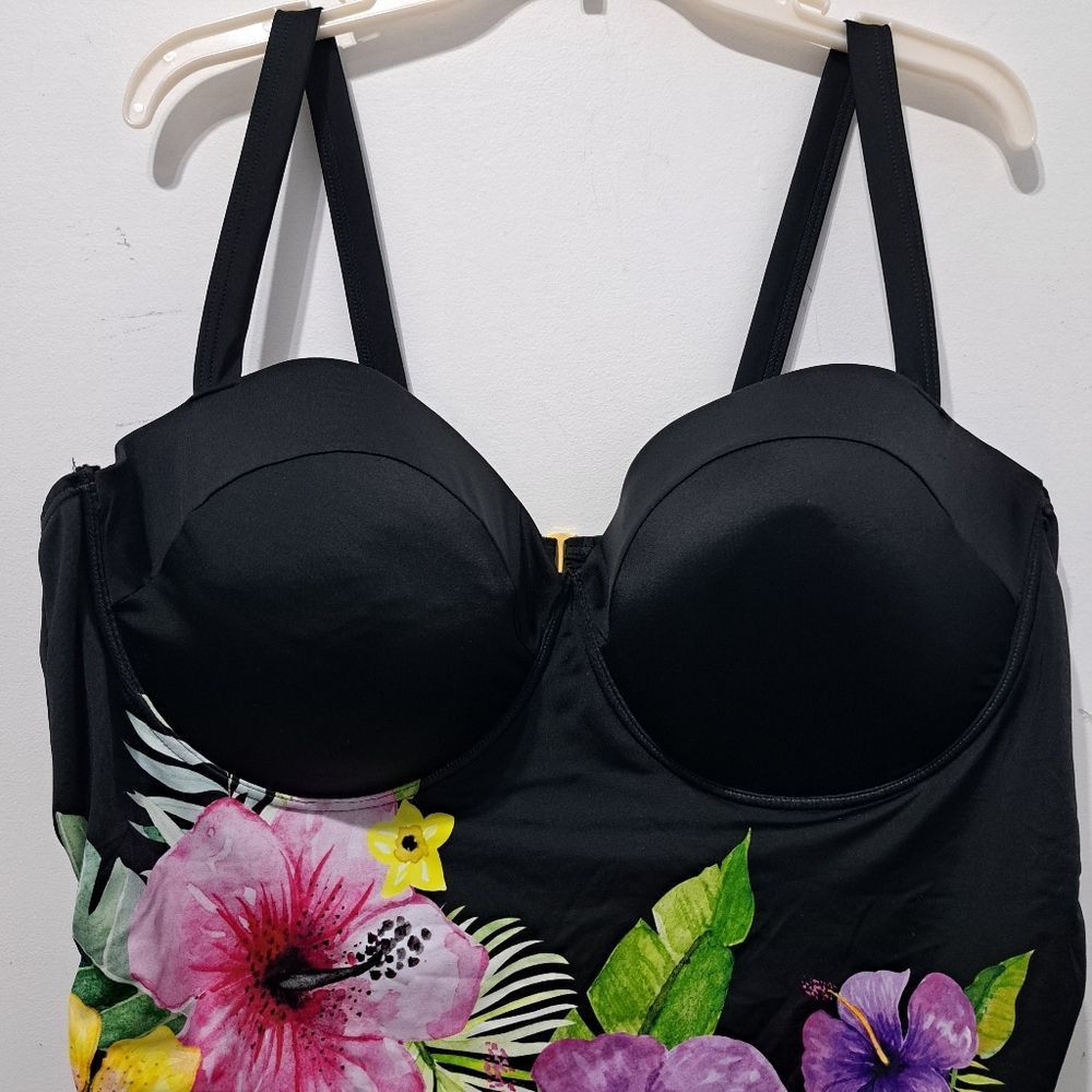 Other Swimsuit For All Plus Size Underwire Floral One-Piece Swimsu Size 4XL / US 24-26 - 6 Thumbnail