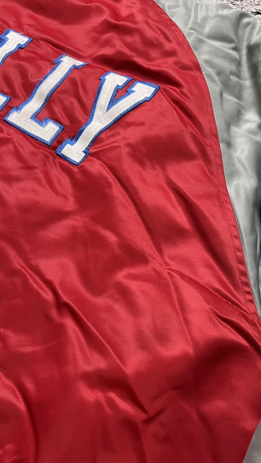 Champion Early 00’s Philadelphia 76ers sixers champion bomber jacket Size US L / EU 52-54 / 3 - 21 Thumbnail