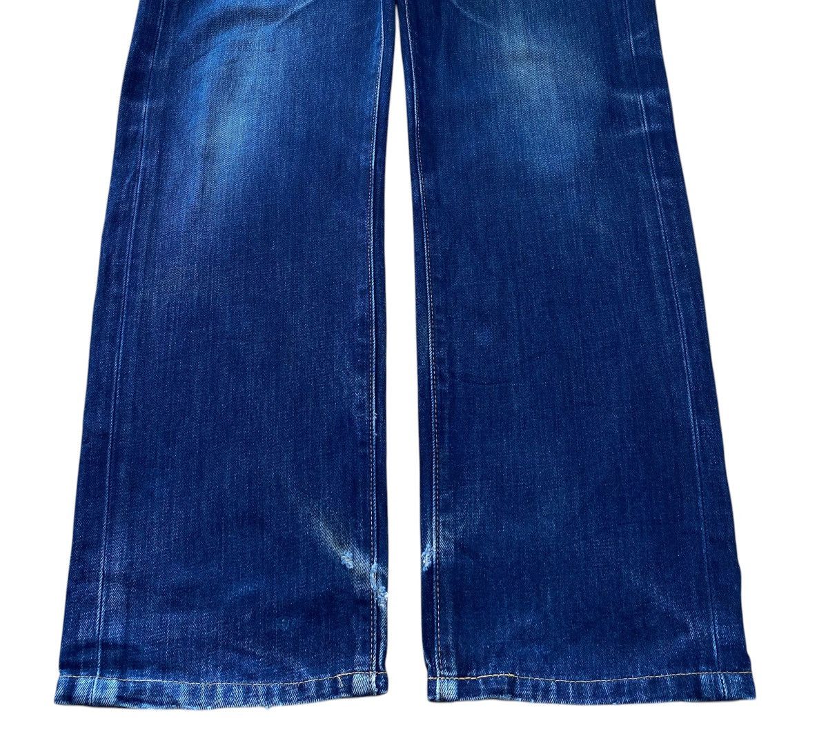 Levi's Levi’s Blue Wash Straight Leg Style Jeans Size US 33 - 5 Thumbnail