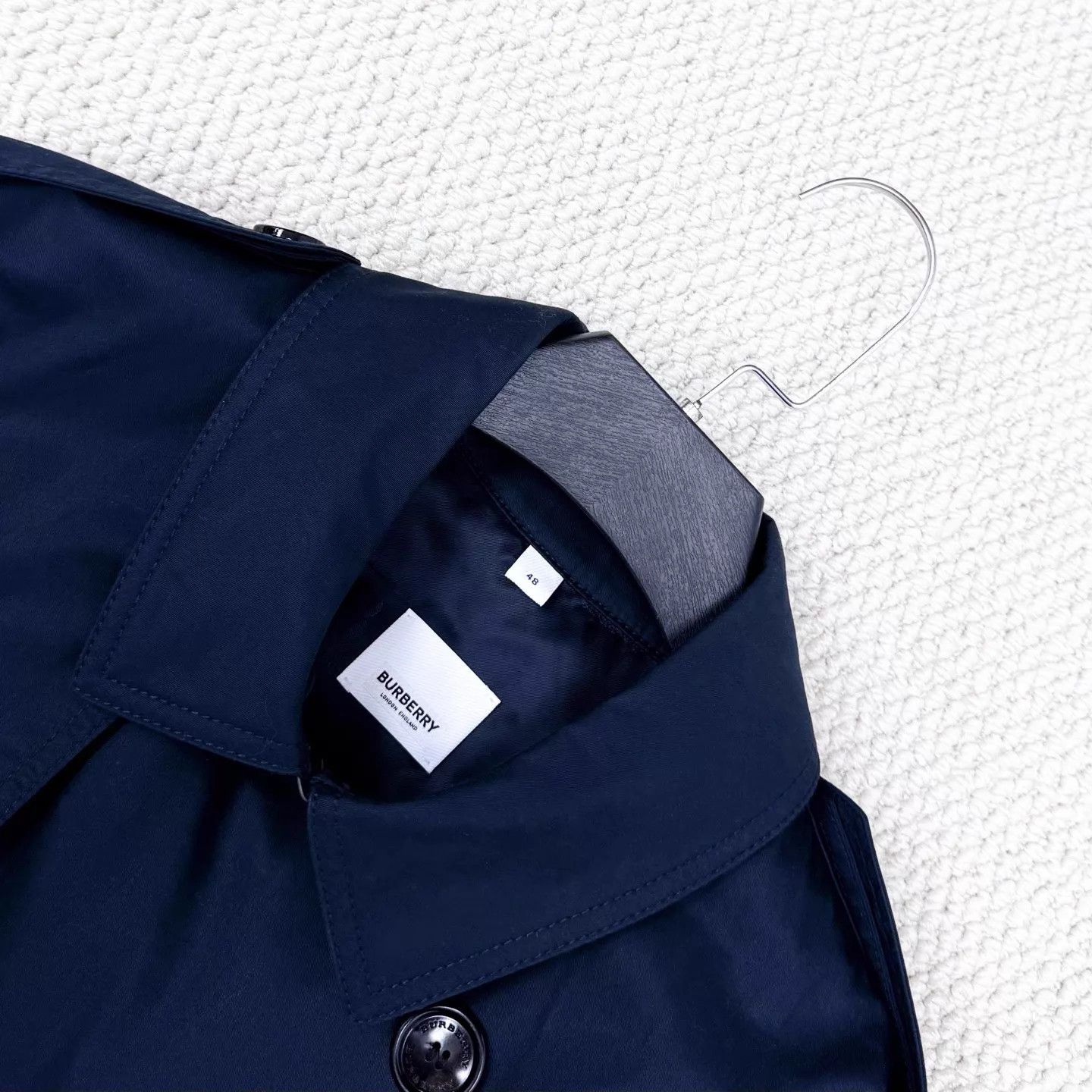 Burberry Burberry Navy DoubleBreasted Sandringham Trench 48 Unisex Size US M / EU 48-50 / 2 - 4 Thumbnail