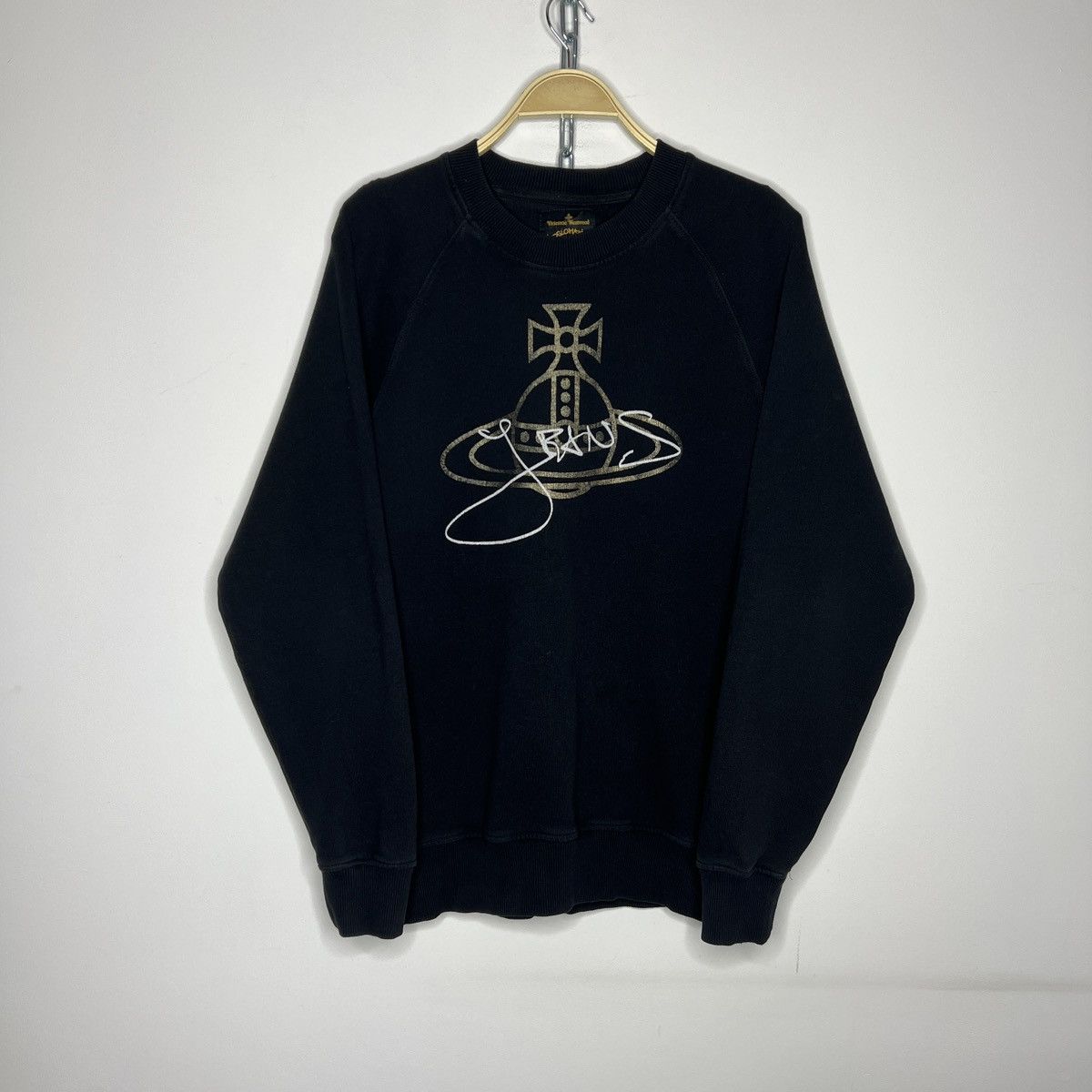 Designer × Vivienne Westwood Vivienne Westwood big gold orb sweatshirt anglomania Size US M / EU 48-50 / 2 - 2 Thumbnail