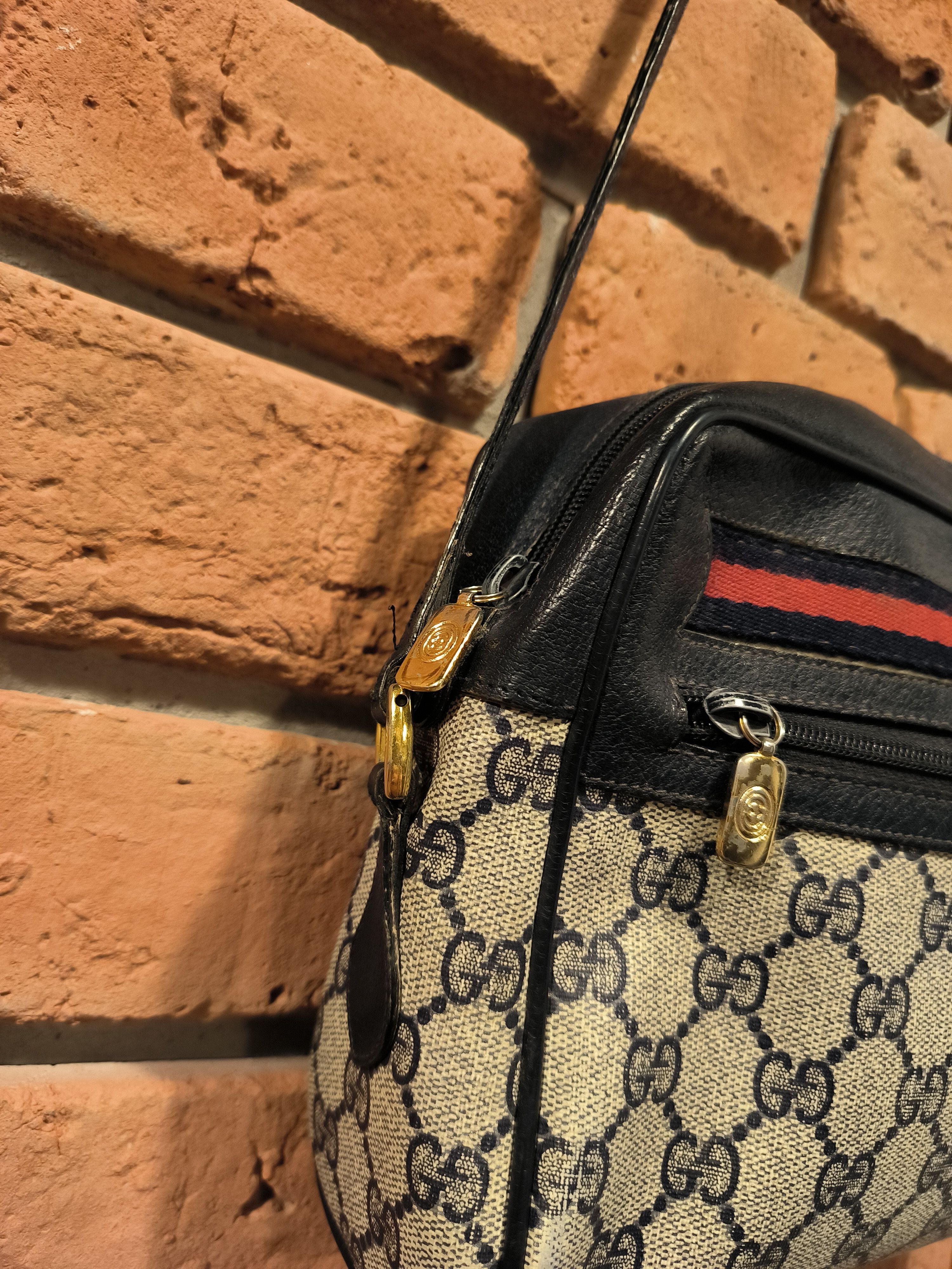 Gucci × Vintage Vintage Gucci Monogram Pattern Bag Logo Leather Size ONE SIZE - 8 Thumbnail