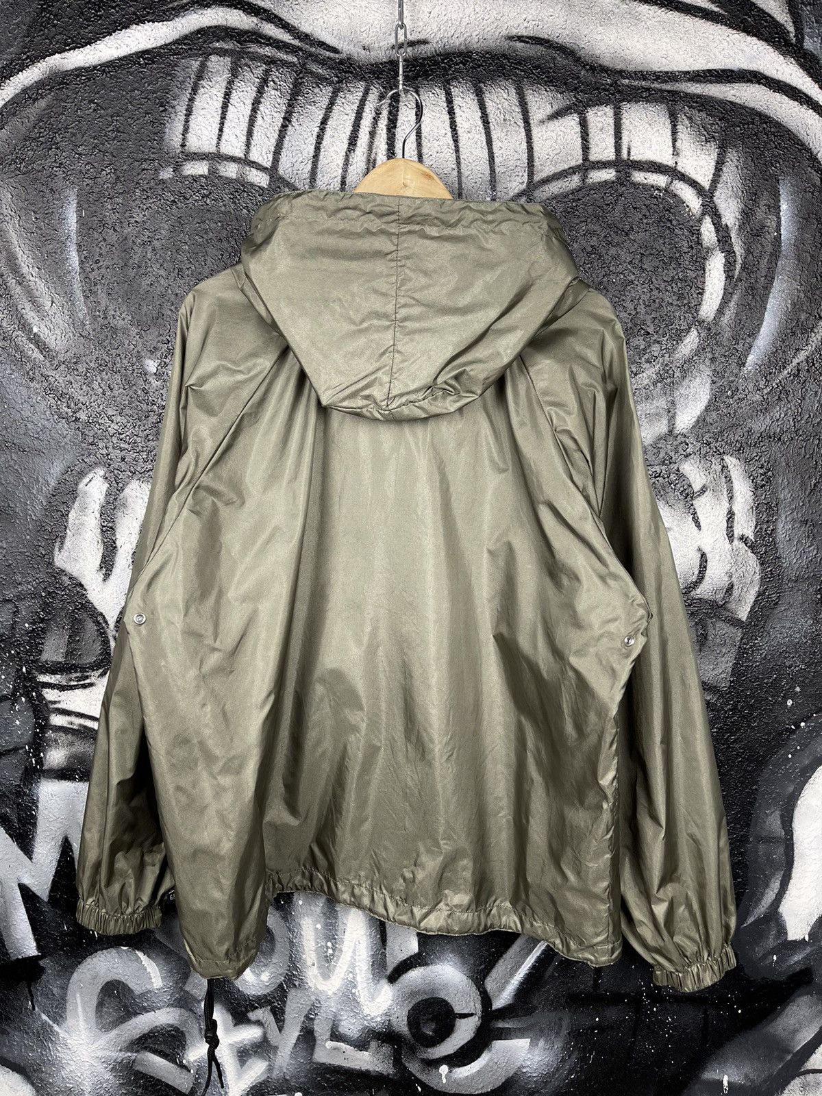 Gap GAP Vintage Y2K Khaki Nylon Anorak Jacket Men’s Size Medium Size US M / EU 48-50 / 2 - 10 Thumbnail
