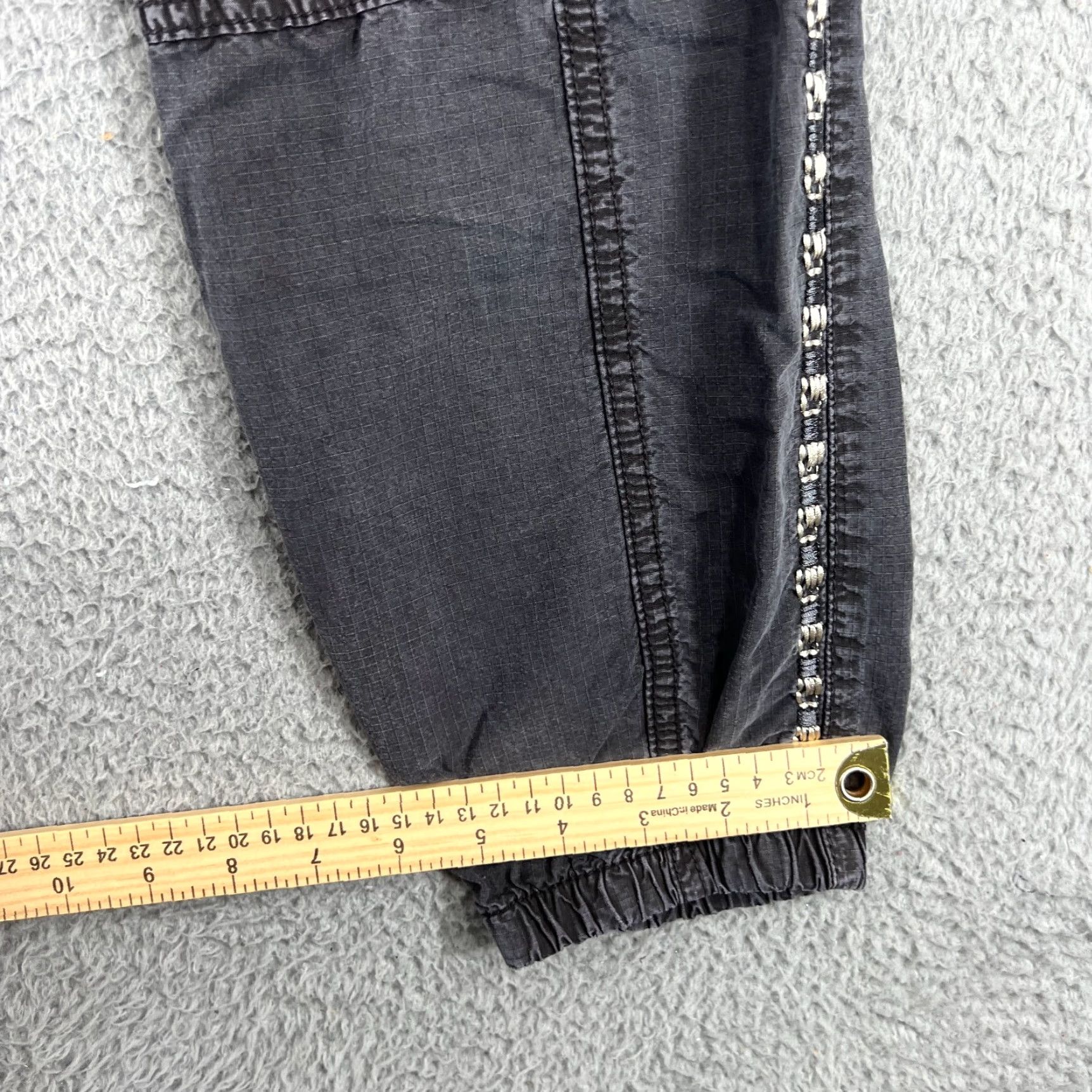 Anthropologie Anthropologie Womens Jogger Pants Solid Gray Elastic Waist S Inseam 26 in Regular Rise Mid Front Flat Front Casual Travel Womens Size 28" / US 6 / IT 42 - 2 Thumbnail