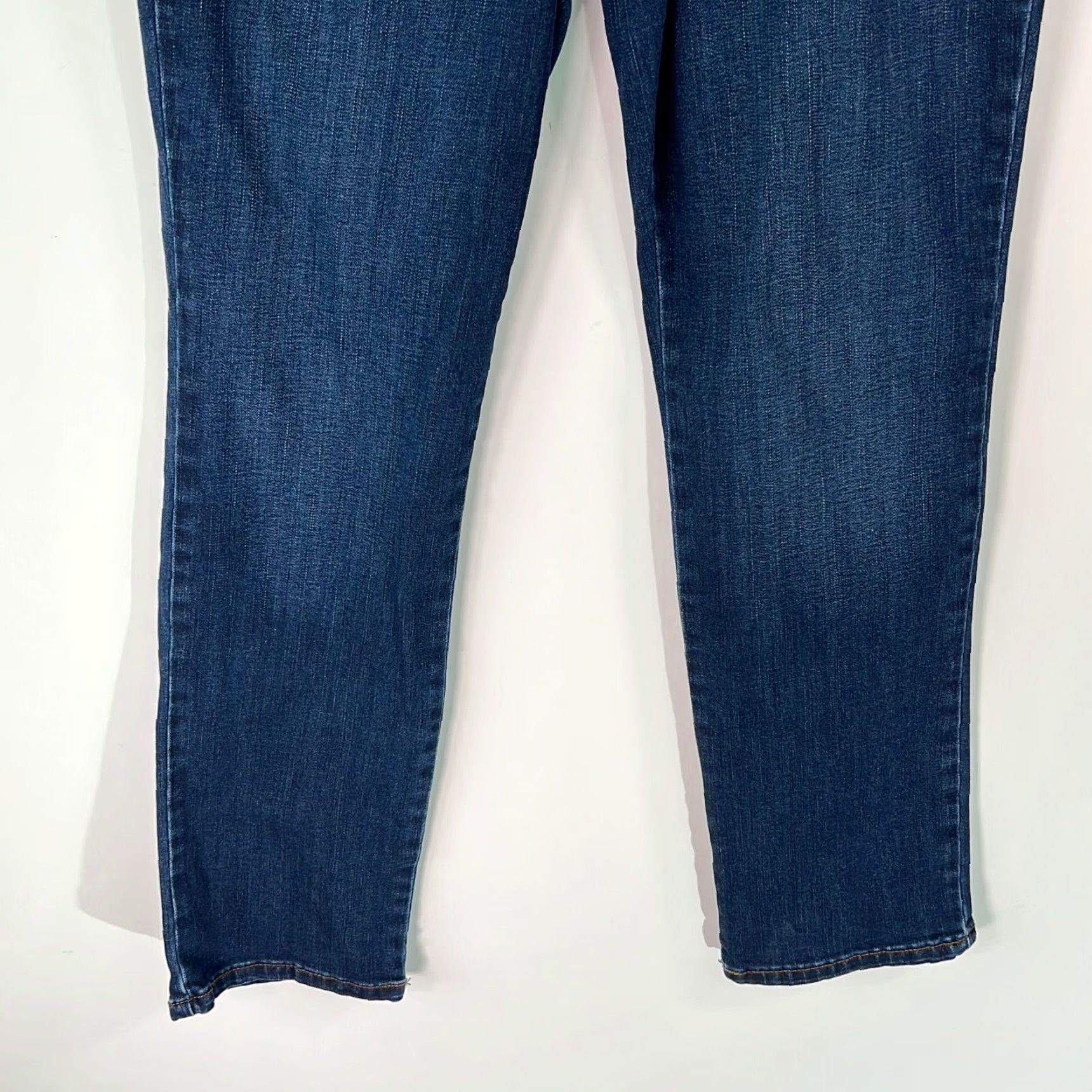 Lee Lee Womens Straight Jeans Size 1 Blue High Rise In instantly Slim Relaxed Fit 5-Pocket Denim 30in Inseam Women Jeans Size 25" / US 0 / IT 36 - 5 Thumbnail