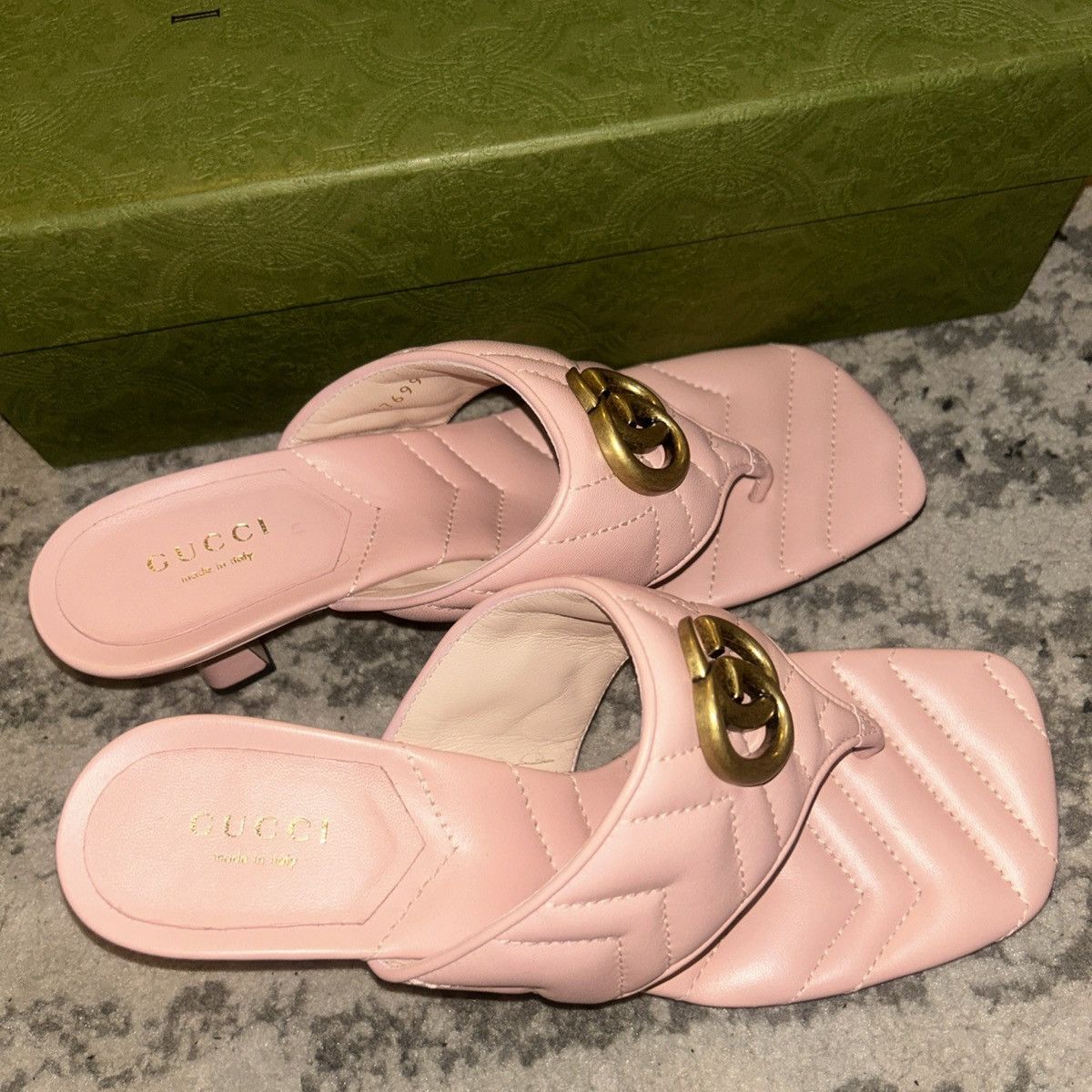 Gucci Gucci Double G Thong Sandal Mules Perfect Pink Size US 7.5 / IT 37.5 - 3 Thumbnail