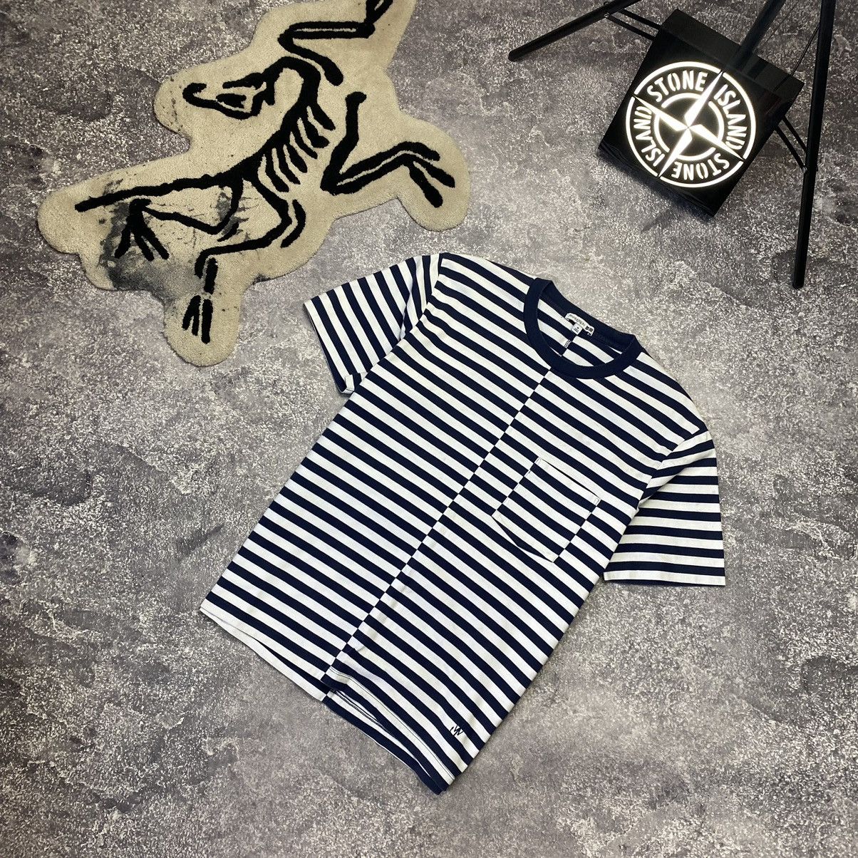 JW Anderson × Uniqlo Men’s Uniqlo x J.W. Anderson small logo designer tee Size US M / EU 48-50 / 2 - 1 Thumbnail