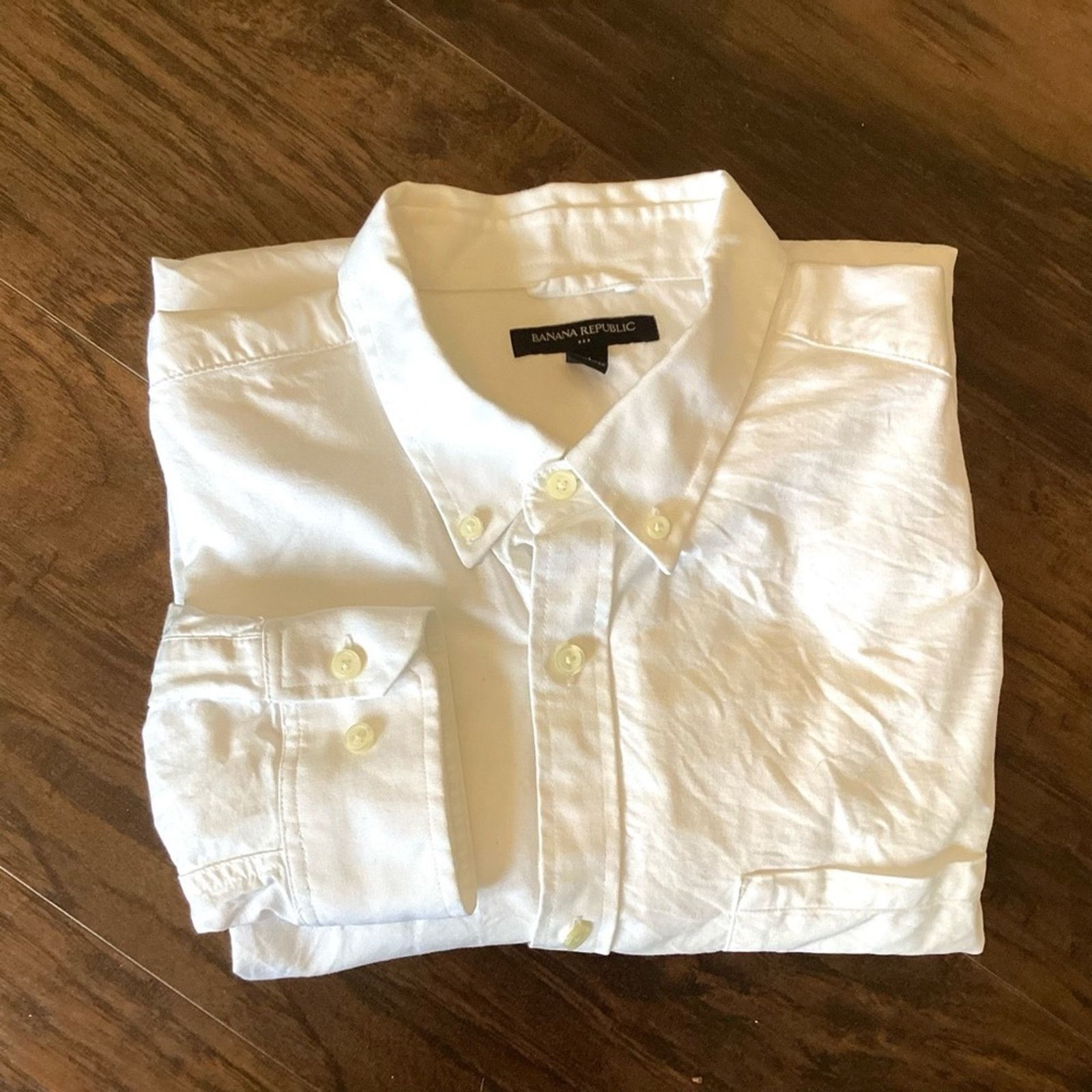 Banana Republic Banana Republic Button Down Size US XL / EU 56 / 4 - 1 Thumbnail