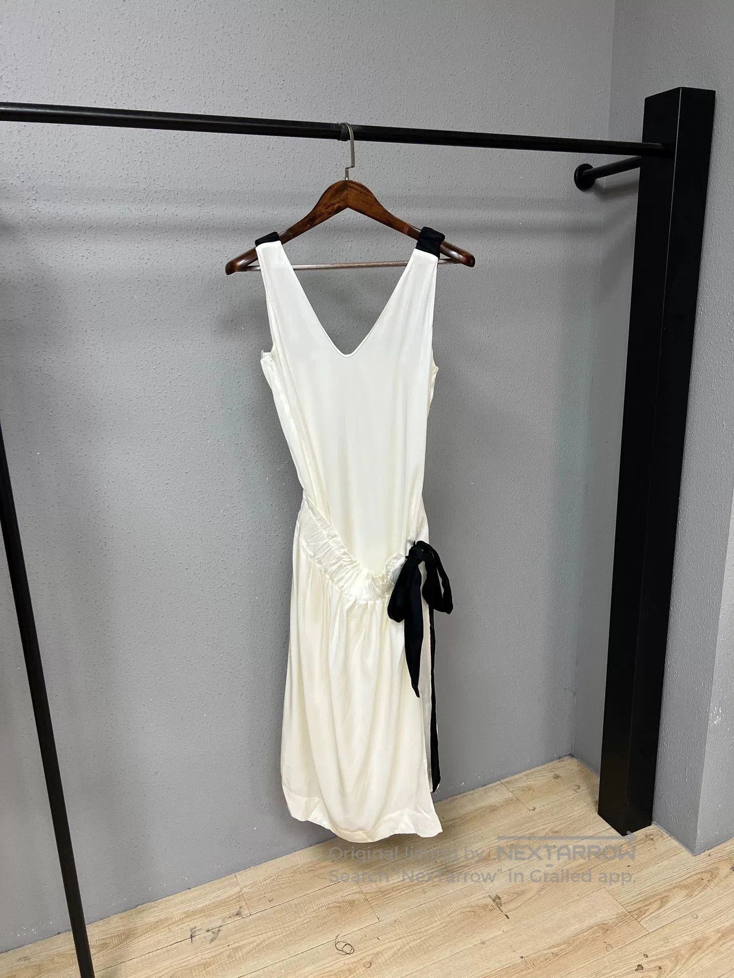 Victoria Beckham VICTORIA BECKHAM Slip Dress. Size S / US 4 / IT 40 - 1 Thumbnail