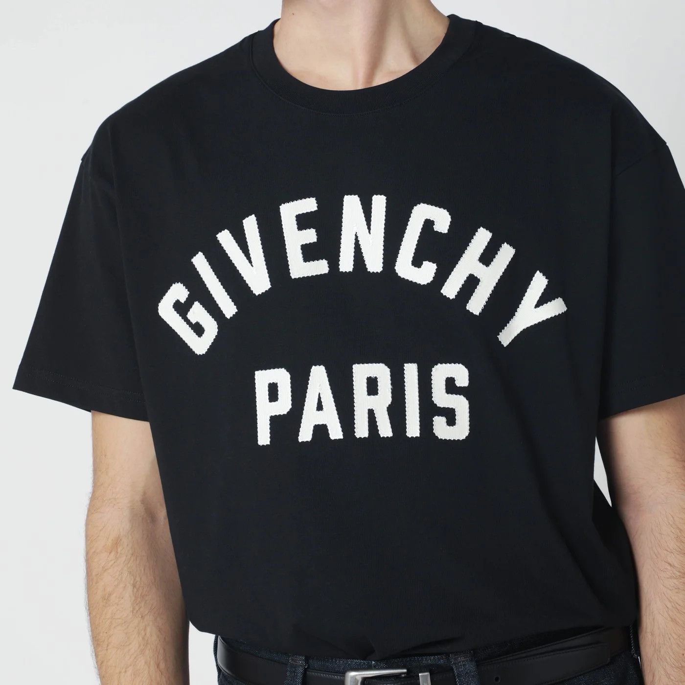 Givenchy o1d2blof0426 Logo Short Sleeve T-Shirt in Black Size US M / EU 48-50 / 2 - 4 Thumbnail