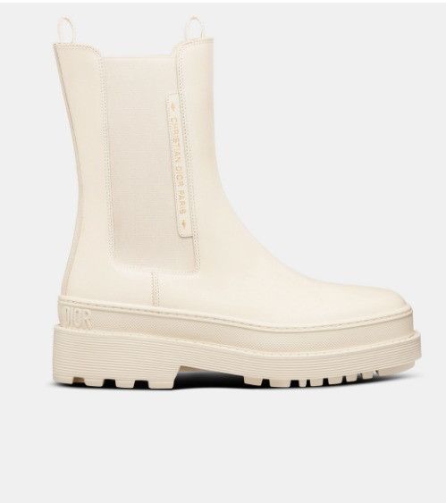 o1w1db10924 Trial Ankle Calfskin Boot in White