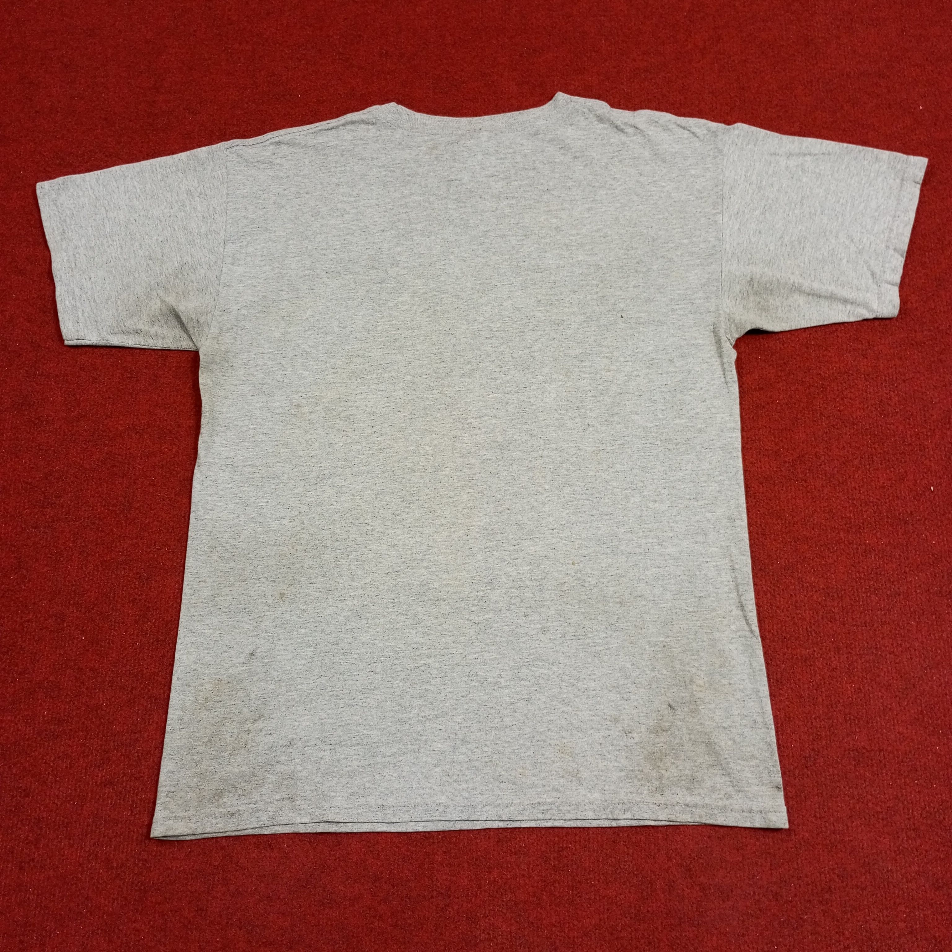 Obey × Vintage Obey Streetwear Skateboard Style Tshirt Size US M / EU 48-50 / 2 - 3 Thumbnail