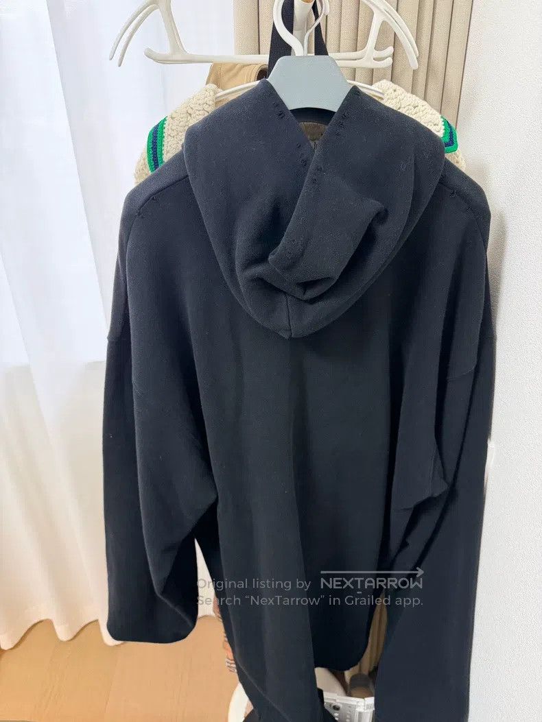 Balenciaga Balenciaga Long-Sleeve Hooded Sweatshirt Size US S / EU 44-46 / 1 - 3 Thumbnail