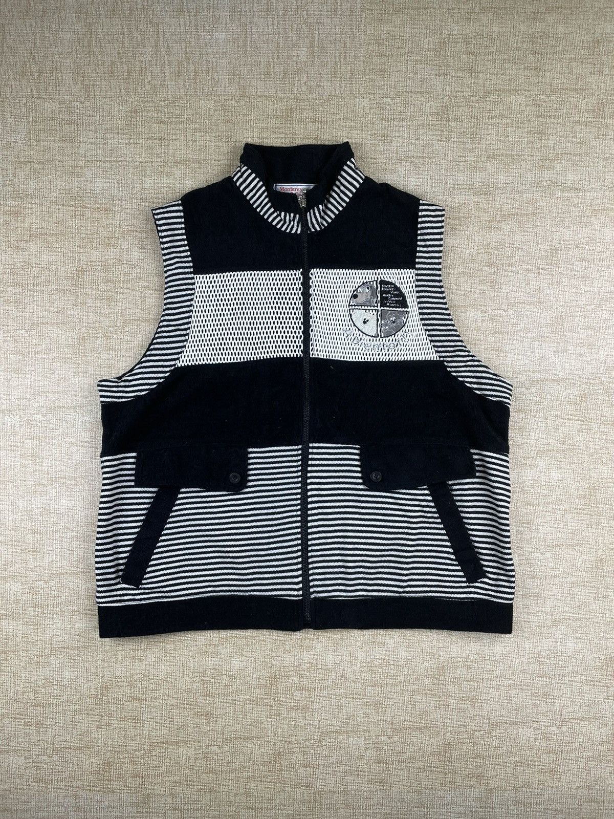Vintage Vintage Monterey & Caramel Japanese Brand Stripes Vest Size US M / EU 48-50 / 2 - 1 Thumbnail