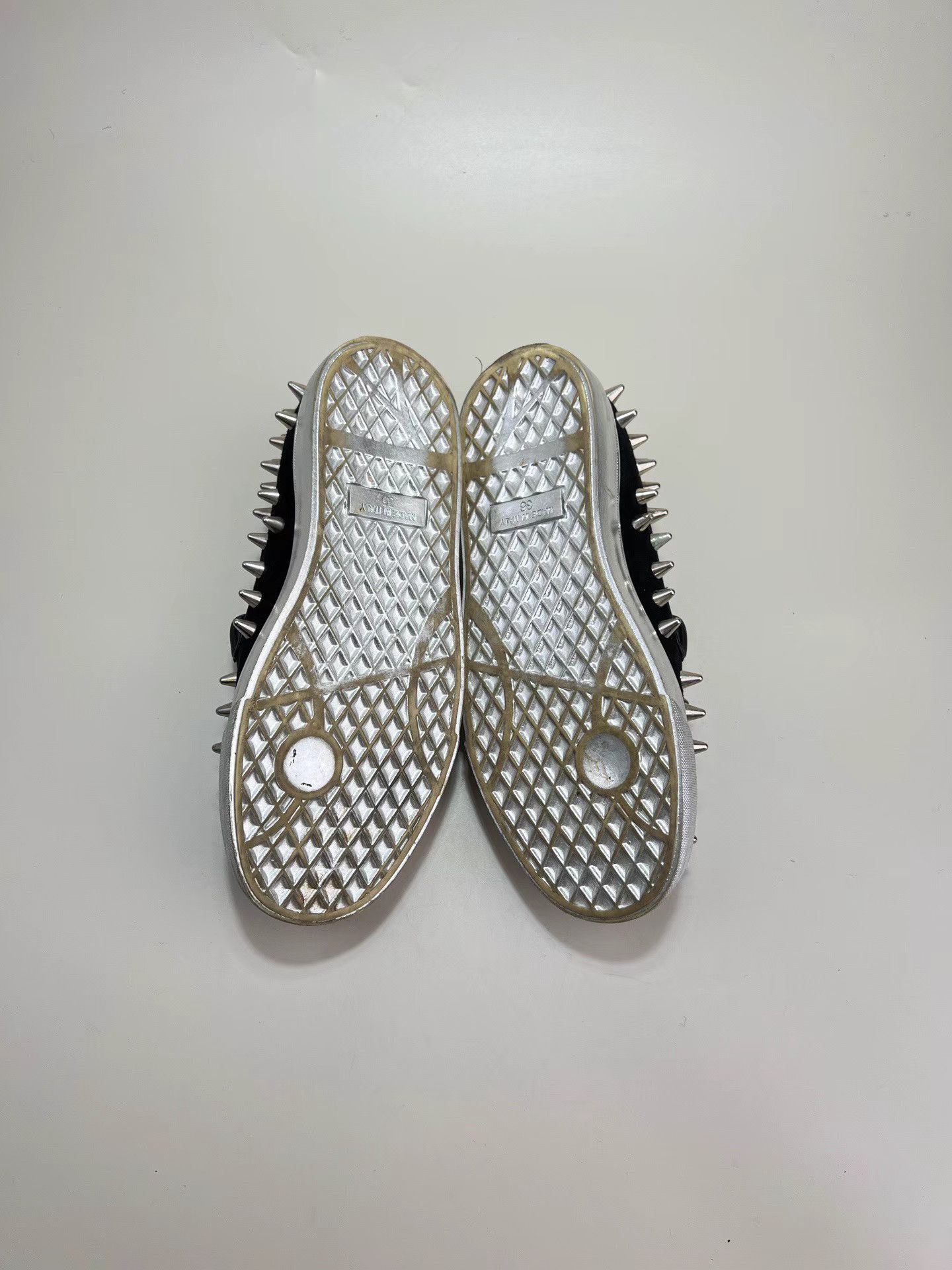 Giuseppe Zanotti GIUSEPPE ZANOTTI GZ Studded Slip-On Sneakers Size US 6 / IT 36 - 4 Thumbnail