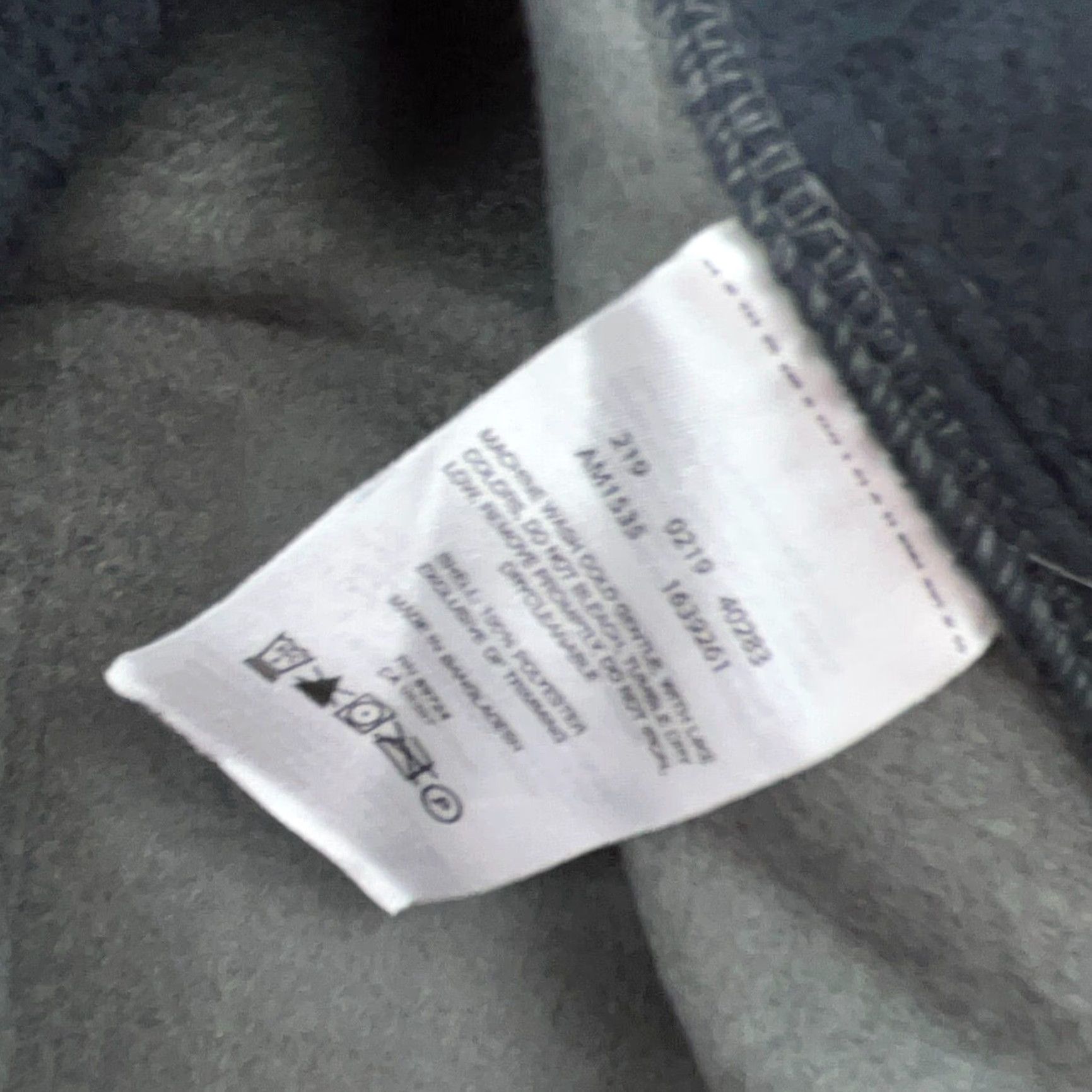 Layer 8 Columbia Vest Men M Gray Black Fleece Full Zip Outdoor Hiking Size US M / EU 48-50 / 2 - 5 Thumbnail