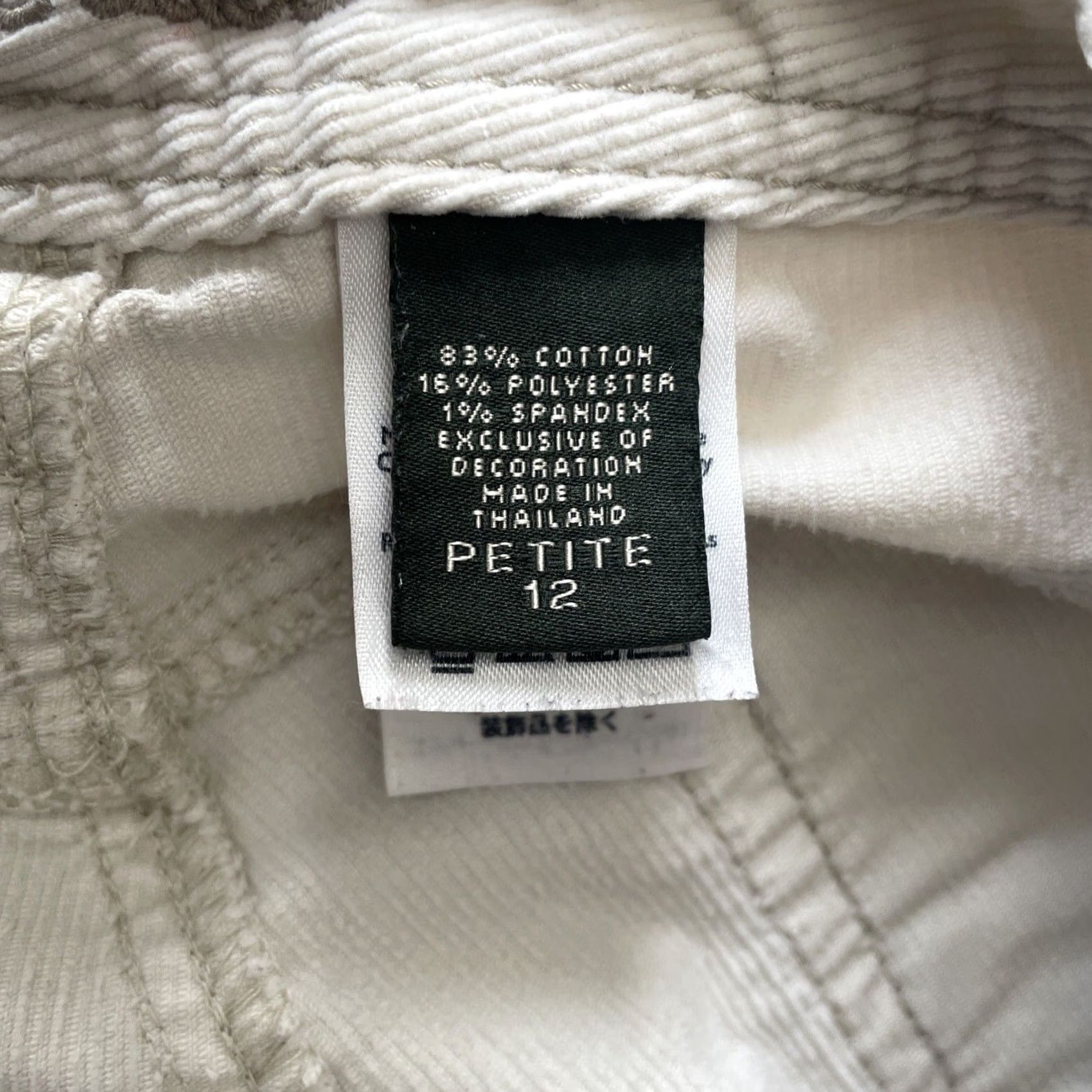 Eddie Bauer VINTAGE Eddie Bauer Flared Corduroy Pants Women's 12P 33x28 Ivory Curvy Retro Y2K Pant Girls? Size 34" / US 12 / IT 48 - 3 Thumbnail