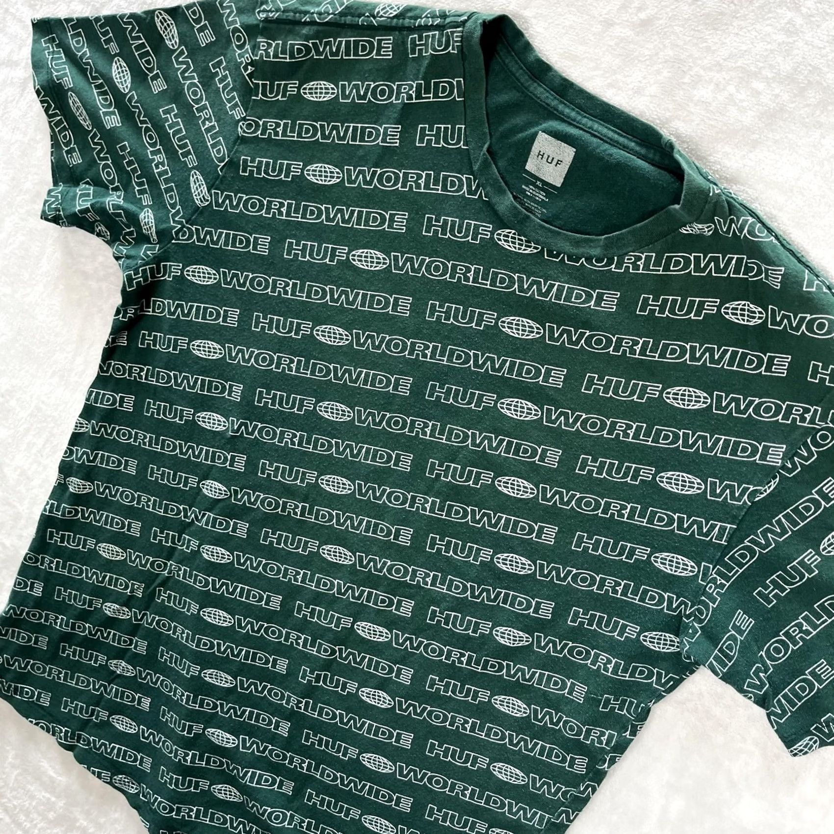 Huf VINTAGE HUF Worldwide All Over Print T-Shirt Mens XL Green Streetwear Globe Y2K Size US XL / EU 56 / 4 - 3 Thumbnail