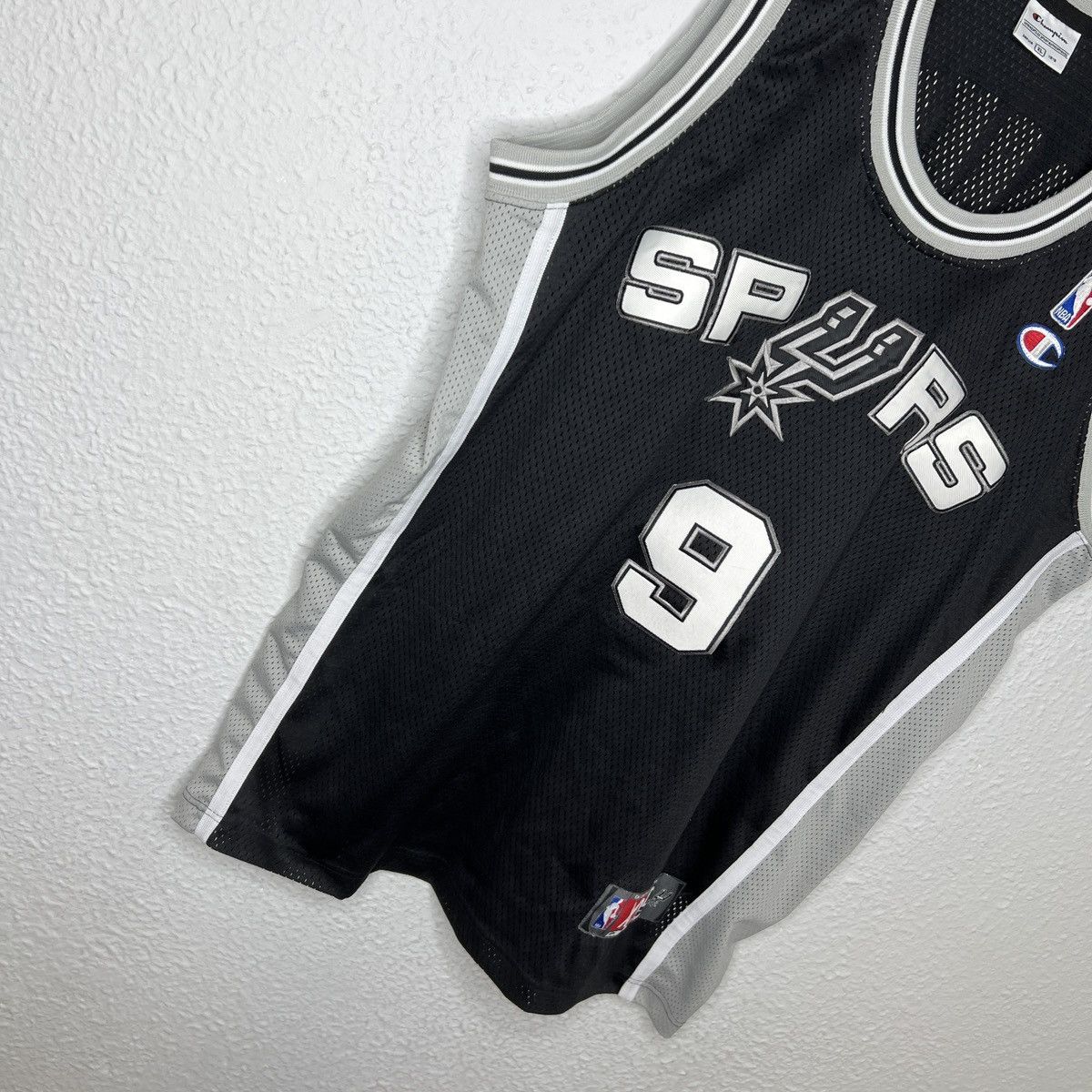Champion × NBA × Vintage 1990’s Champion Spurs Parker 9 nba jersey San Antonio Size US XL / EU 56 / 4 - 3 Thumbnail