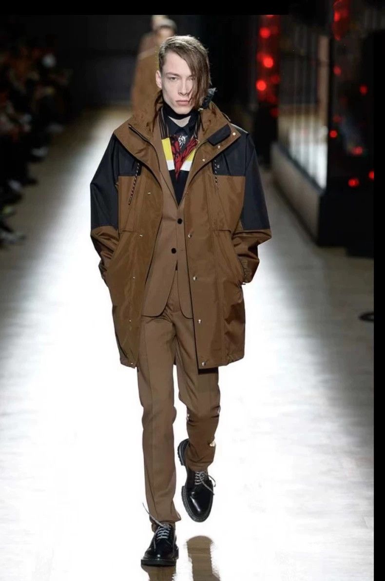 Dior Dior 18fw Little Bee Kaki Stitching Windbreaker Jacket 2501 Size US S / EU 44-46 / 1 - 8 Thumbnail
