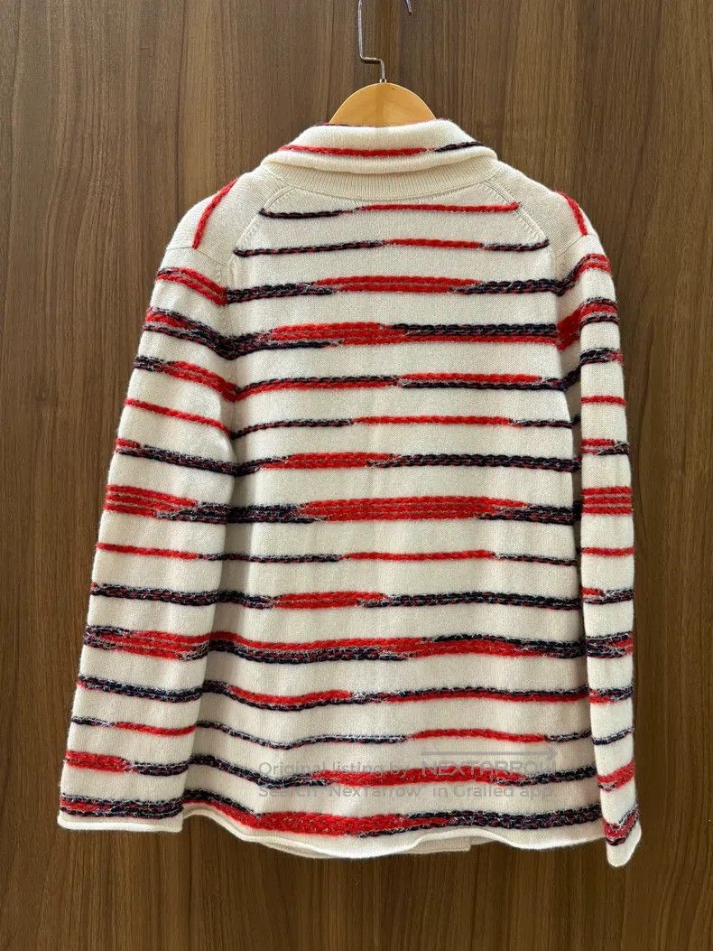 Chanel Chanel White and red striped cashmere jacket Size XXS / US 00 / IT 34 - 2 Thumbnail