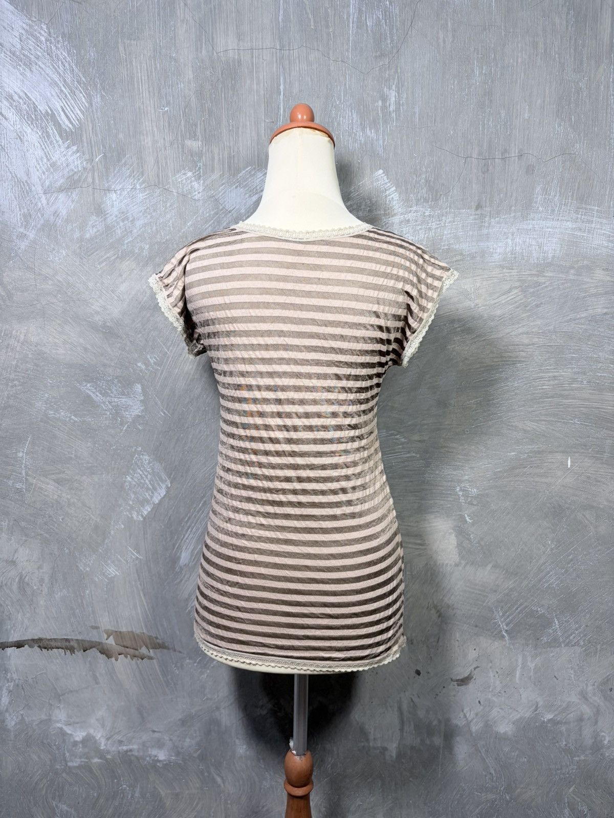 Japanese Brand Japanese Women Stripe T-shirt Lolita Style Size S / US 4 / IT 40 - 6 Thumbnail