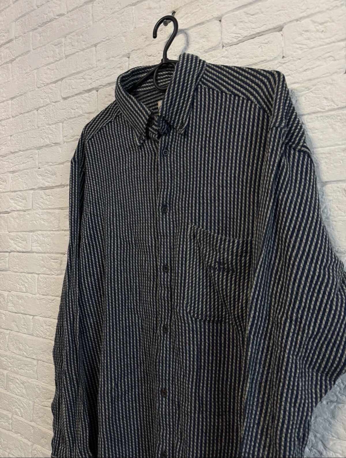 Armani Vintage Rare Giorgio Armani Jeans Shirt Italy Made Sz XL Size US XL / EU 56 / 4 - 2 Thumbnail